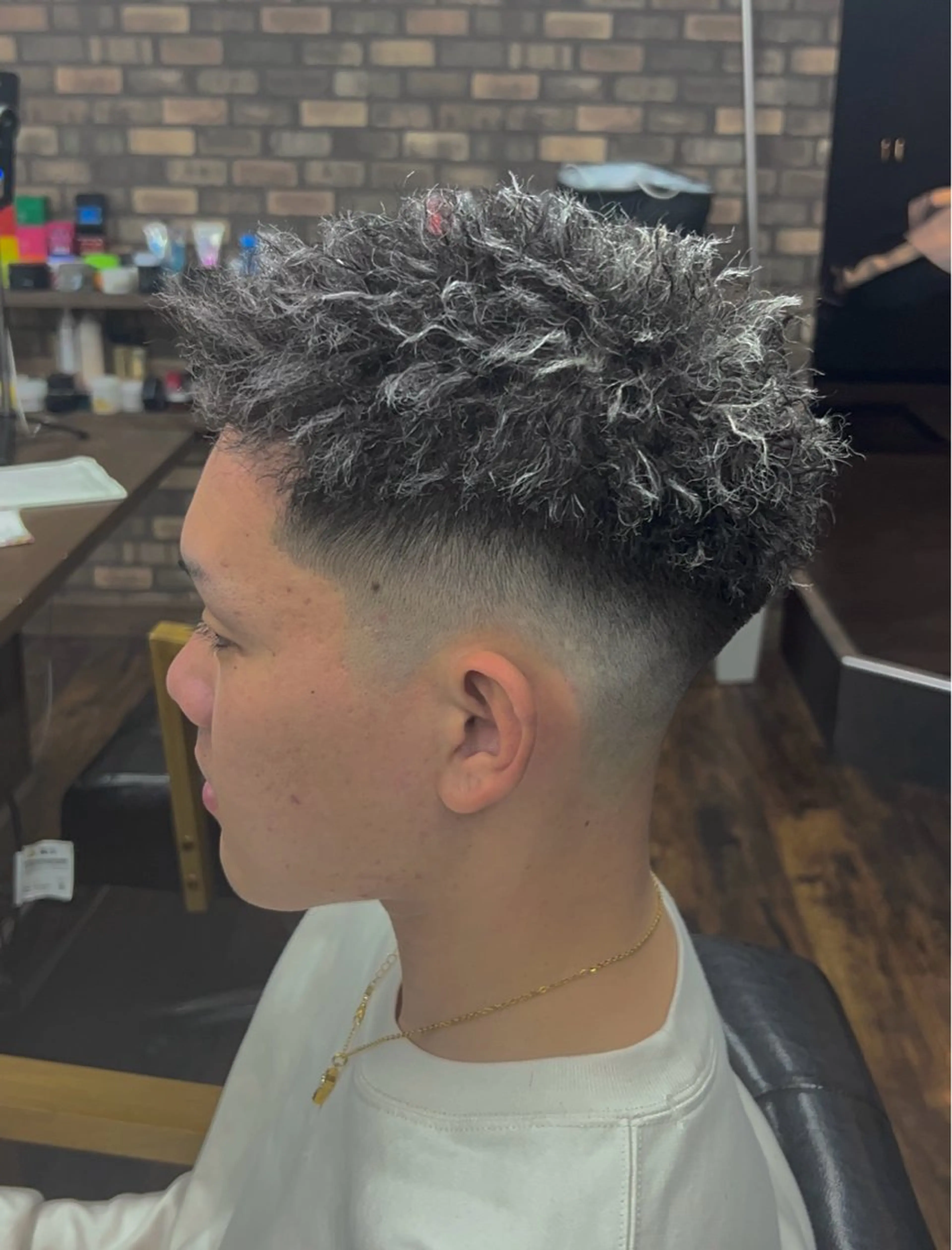 ショート パーマ カット パーマ 三谷 仁のヘアスタイル