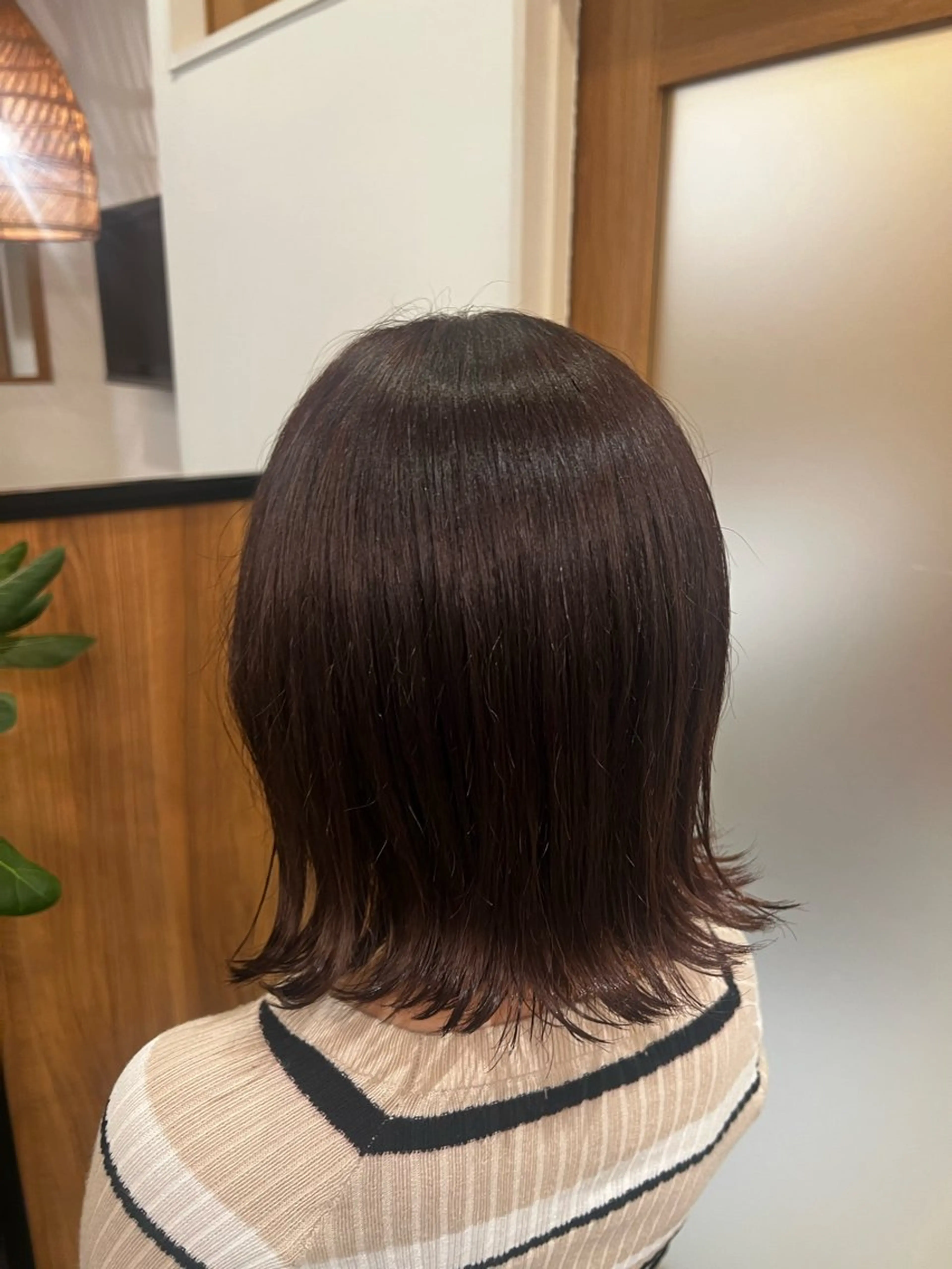 ミディアム カラー コバヤシ ユメのヘアスタイル