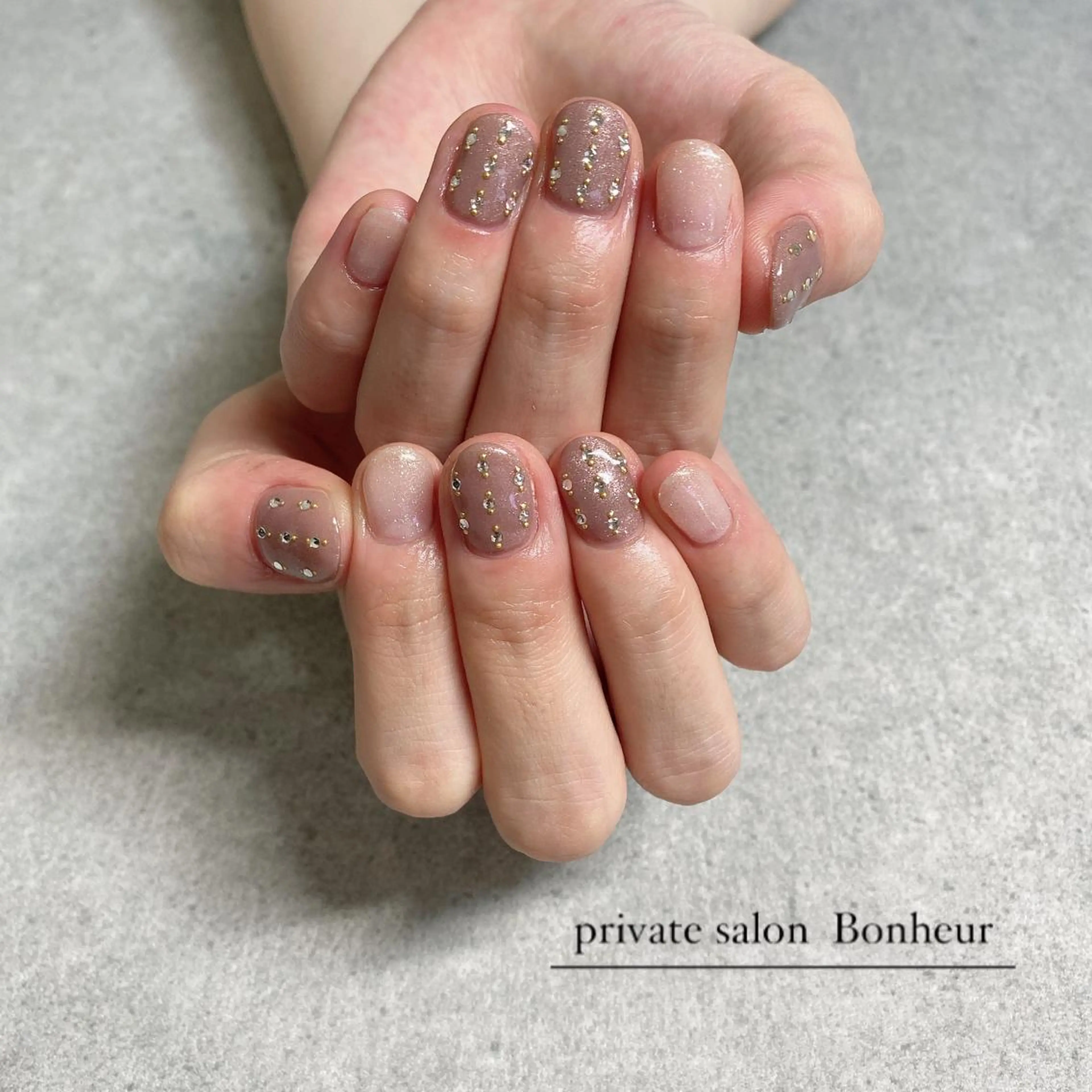 ネイル ハンドネイル BONHEUR Annaのネイルデザイン