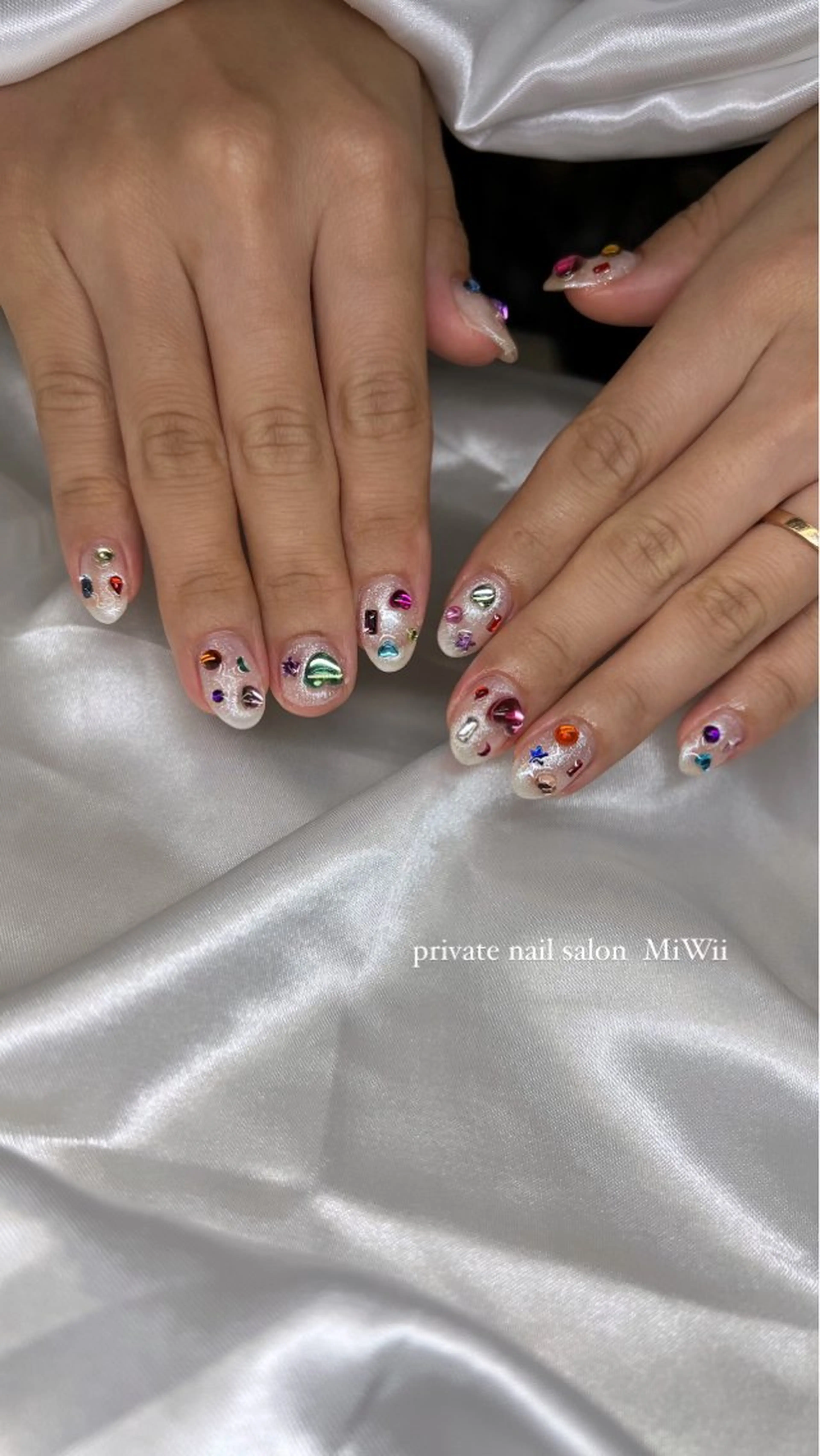 ネイル 𝐧𝐚𝐢𝐥 𝐌𝐢𝐖𝐢𝐢のネイルデザイン