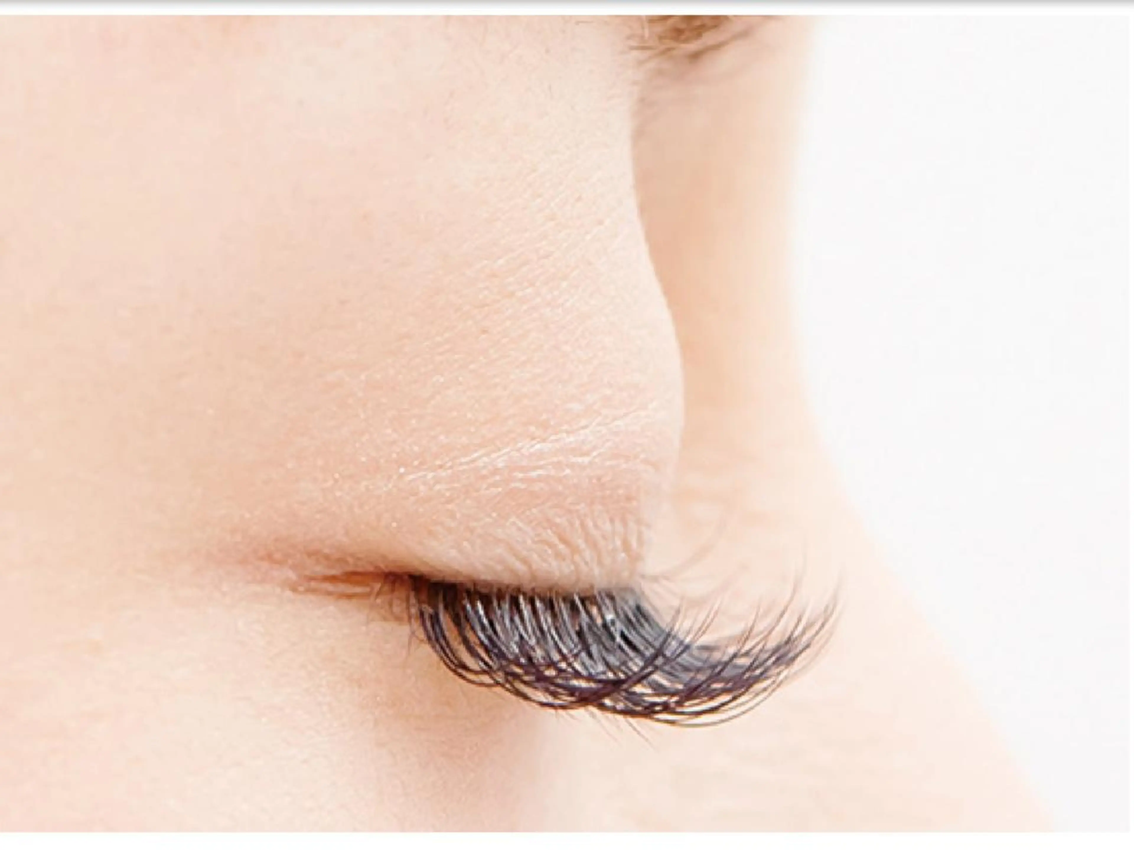 マツエク・マツパ SHE. hairdesignのヘアスタイル