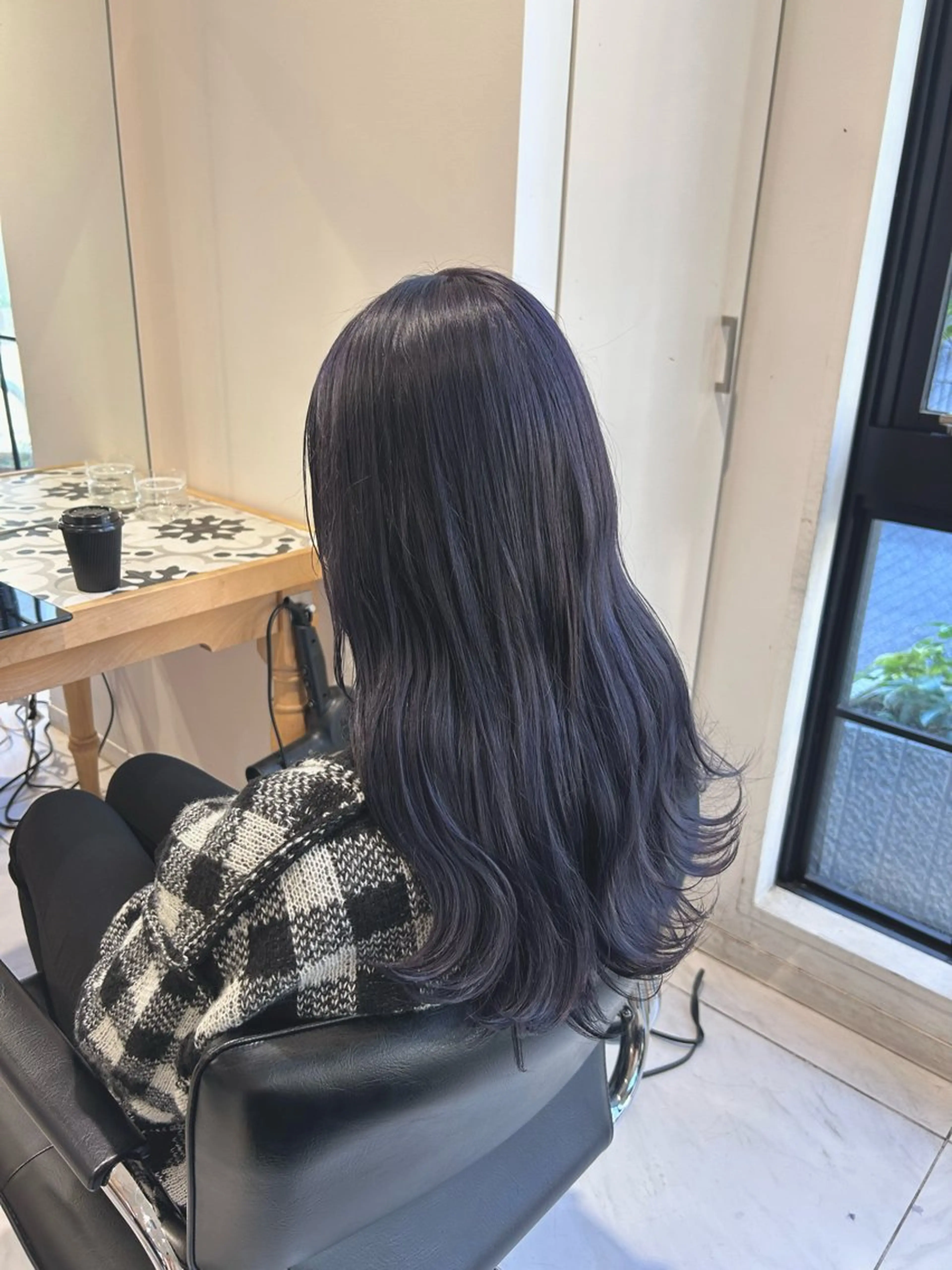 カラー ブルーカラー ブルーラベンダー ラベンダーカラー ヘアカラー トリートメント ヘッドスパ ヘアセット miko🪽地毛風/ ハイトーン/レイヤーのヘアスタイル