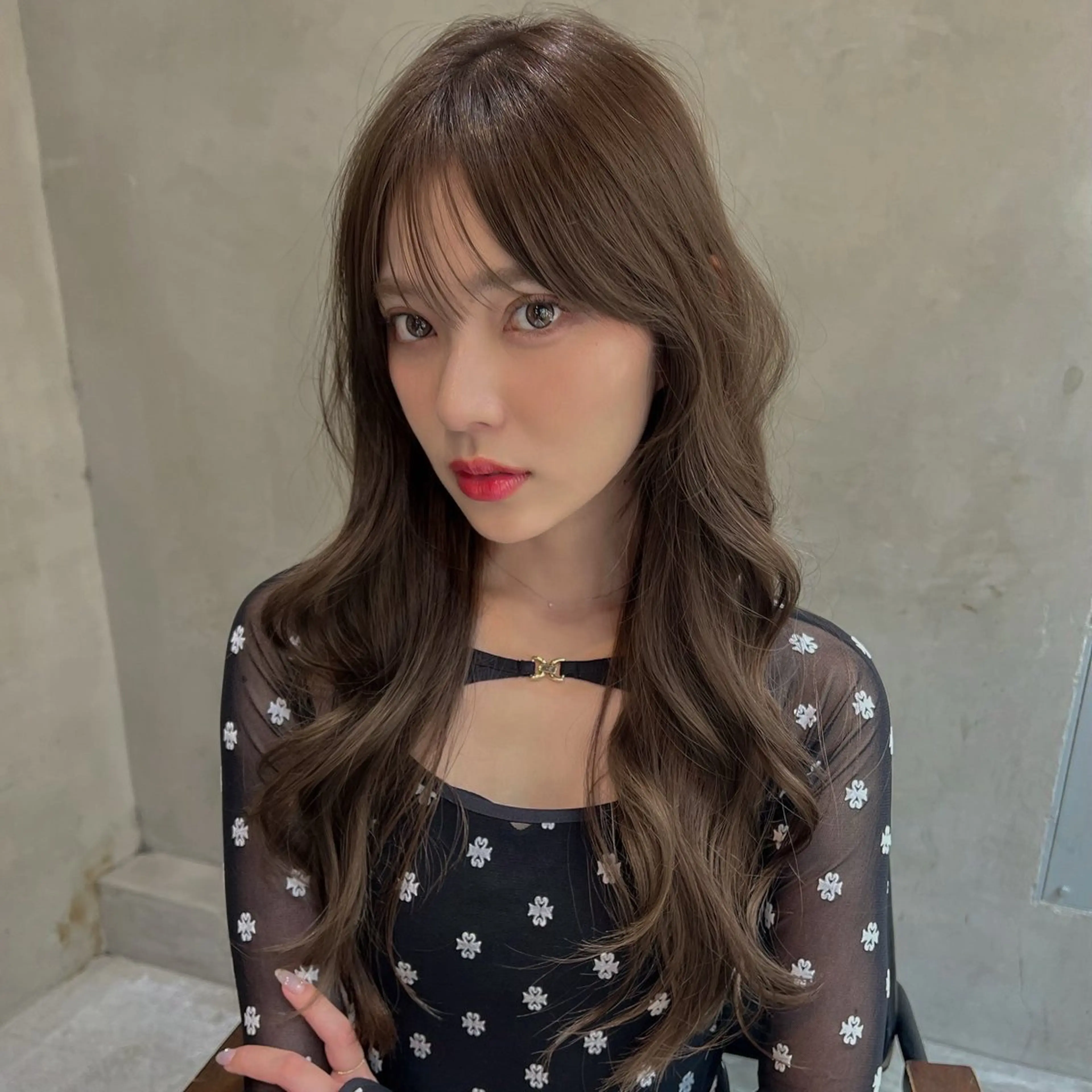 ロング カラー 透明感カラー デート ⚜️ブリーチ× 透明感✨Hayatoのヘアスタイル