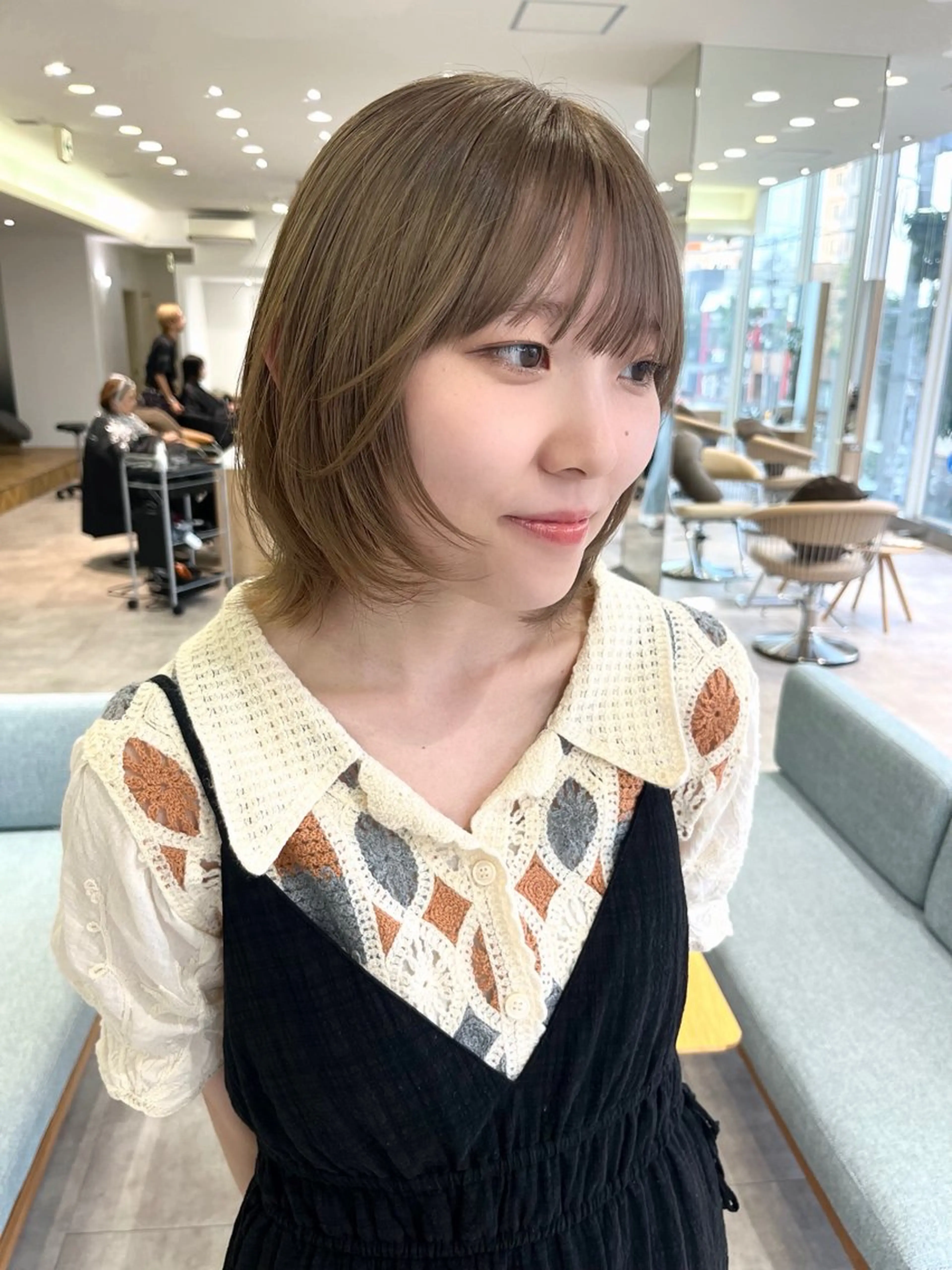 ショート カラー ブラウンカラー 透明感カラー レイヤーカット カット ヘアカラー cana 札幌レイヤースタイルのヘアスタイル