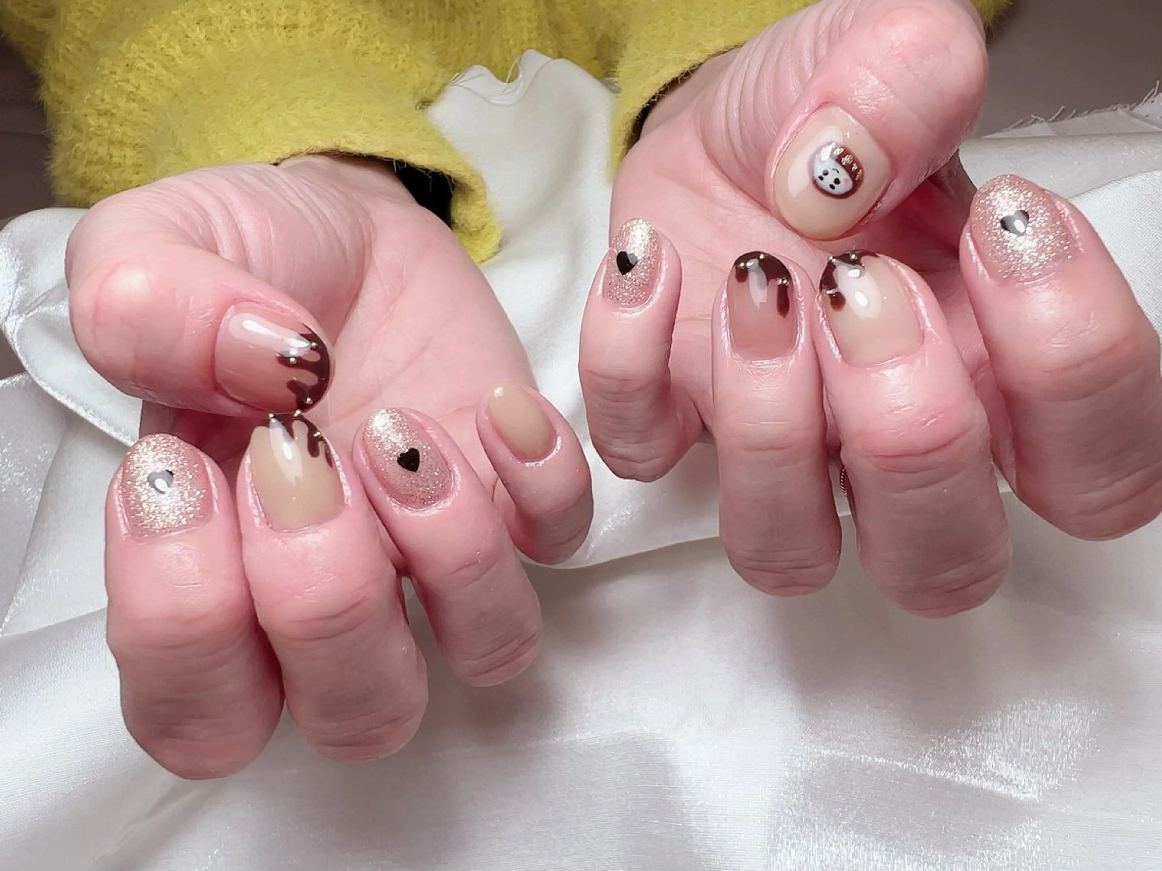 ネイル バレンタイン ハンドネイル 𝐑𝐞𝐯𝐢𝐨 ___堺市西区のマツエク・マツパデザイン