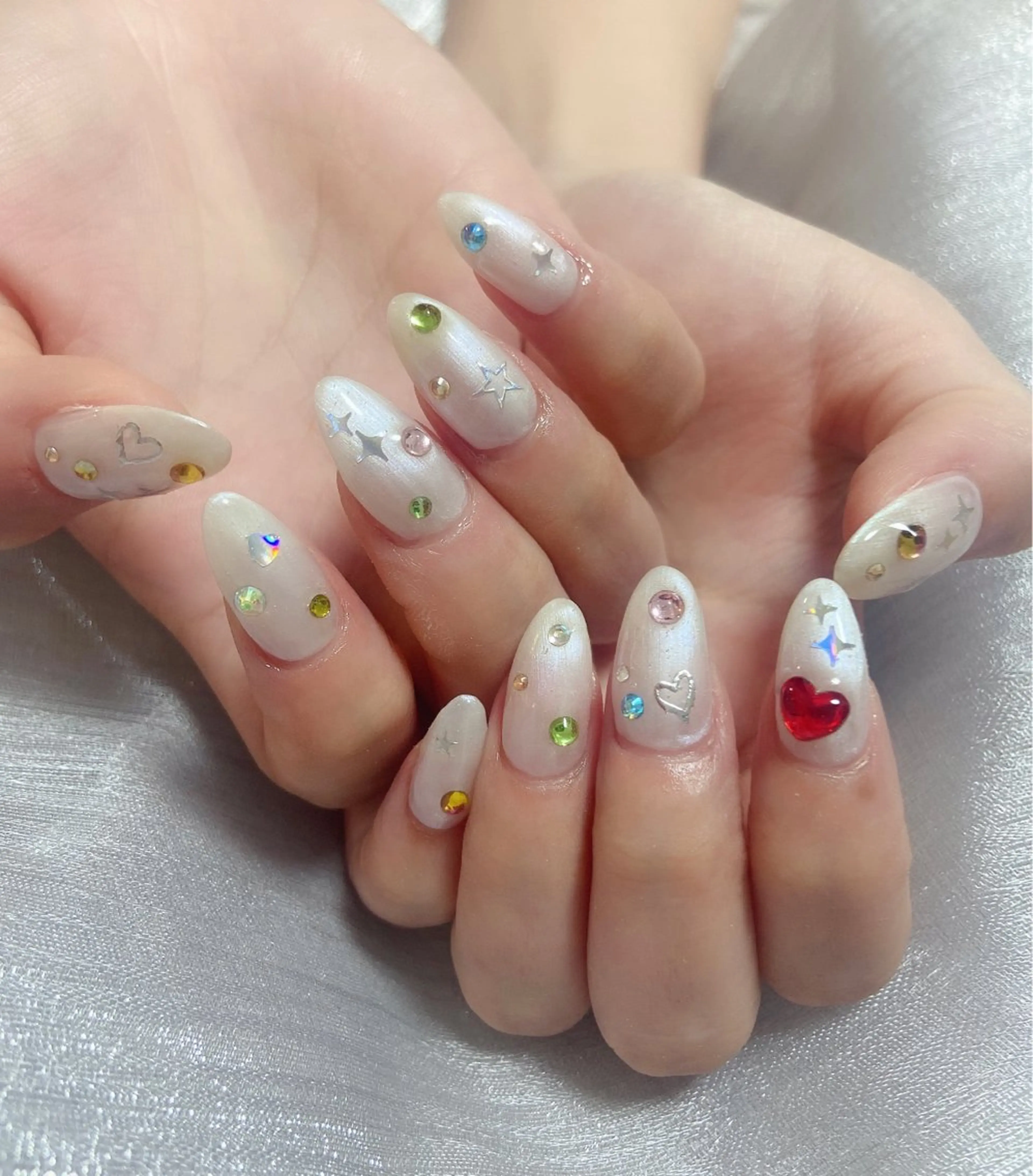 ネイル ハンドネイル ＆ME アンドミーのネイルデザイン