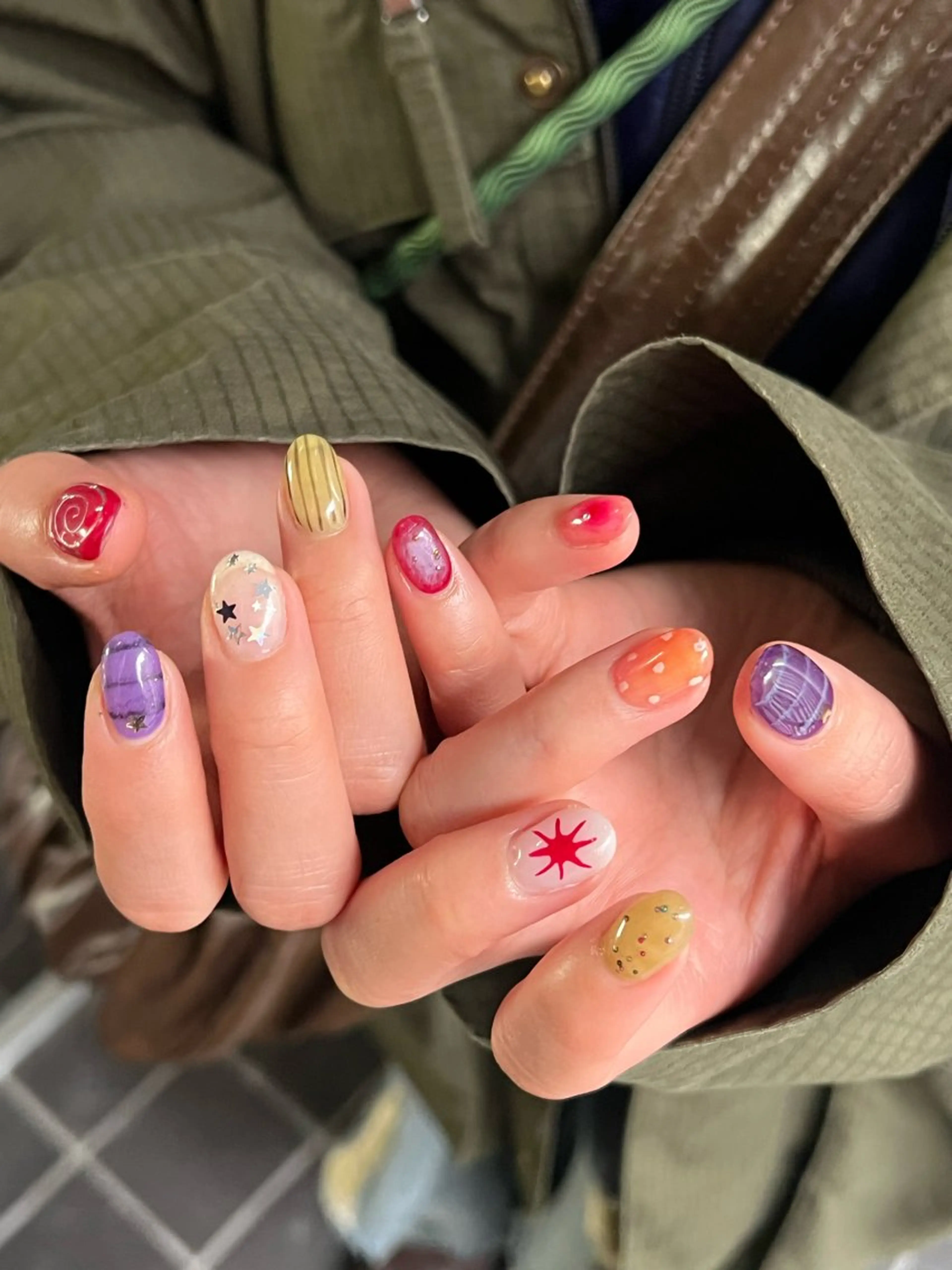 ネイル ハンドネイル Hata nail 🎀個性派ニュアンスのネイルデザイン