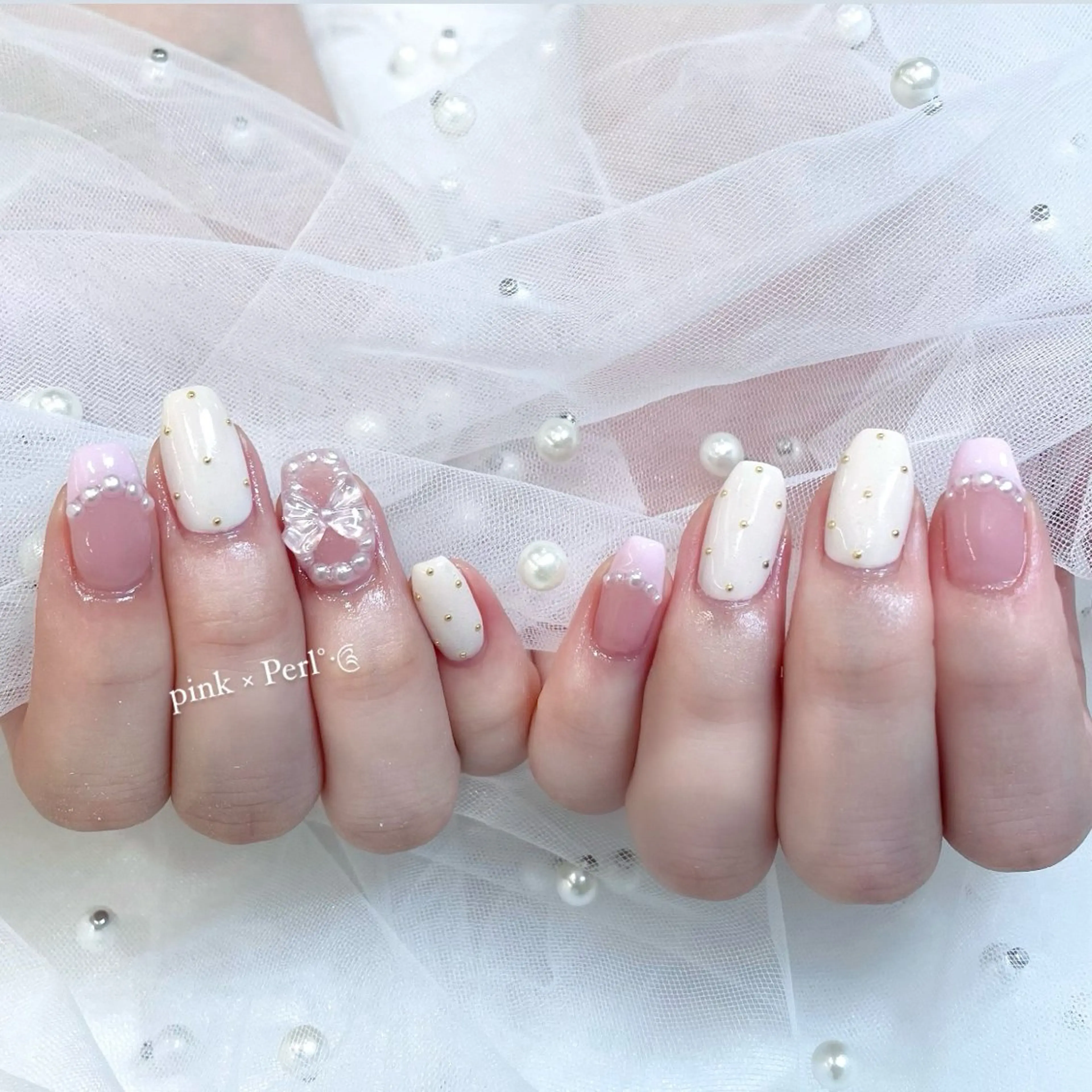 ネイル フレンチネイル ガーリー ピンク ハンドネイル Tsuki🌙/渋谷 /パラジェルのネイルデザイン