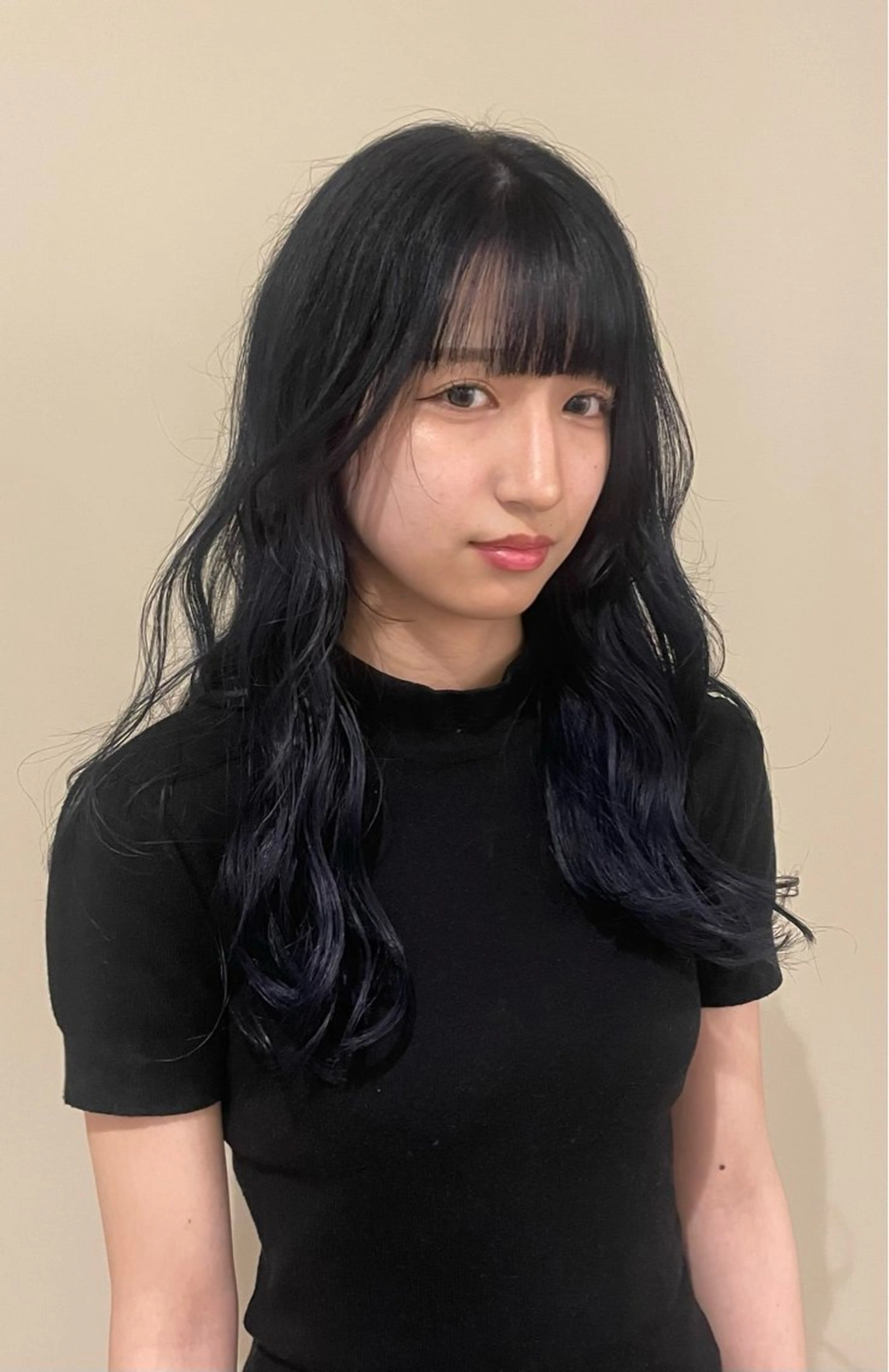 ロング カラー ネイビーカラー るか 🍀のヘアスタイル