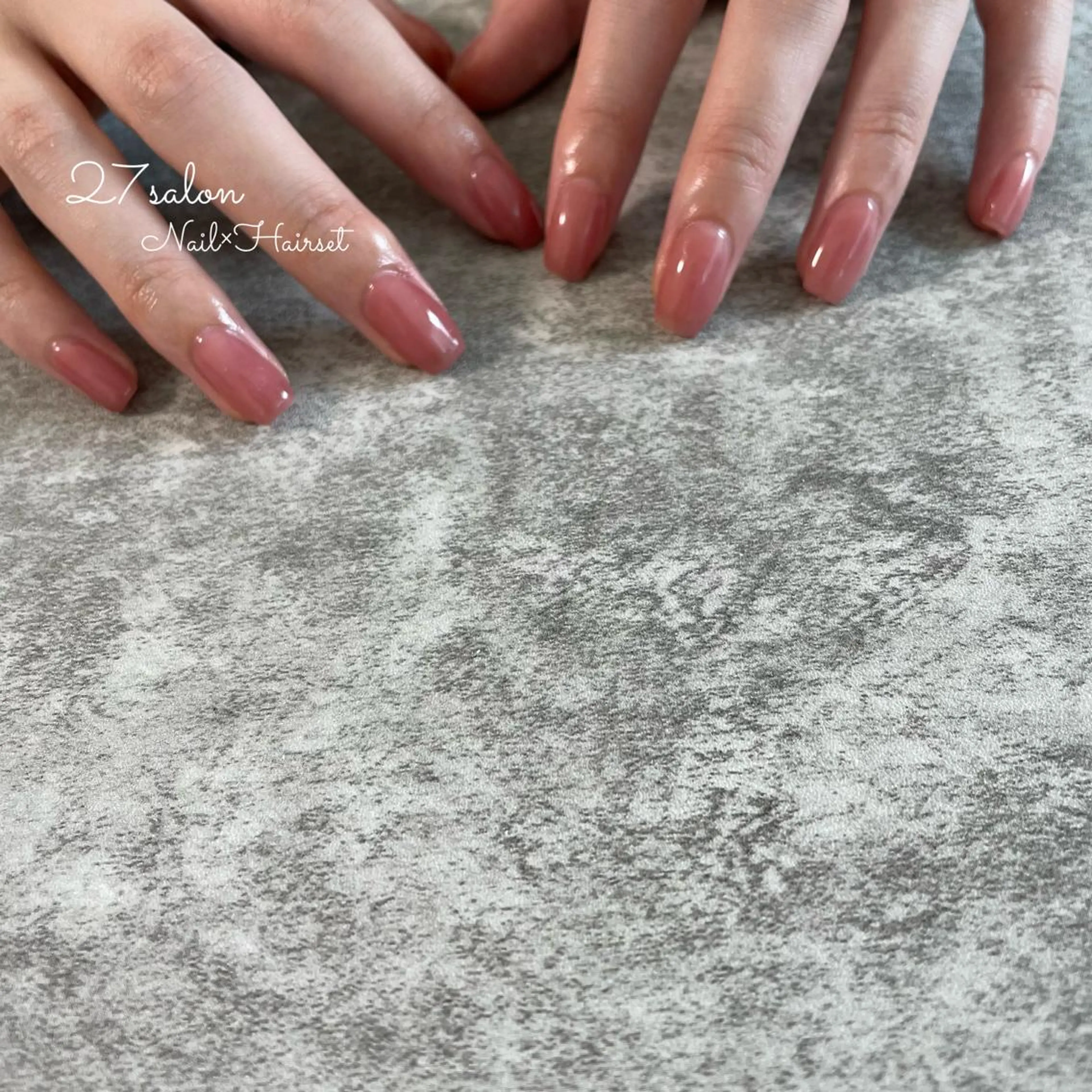 ネイル オフィスネイル ワンカラーネイル 27salon yuinaのネイルデザイン