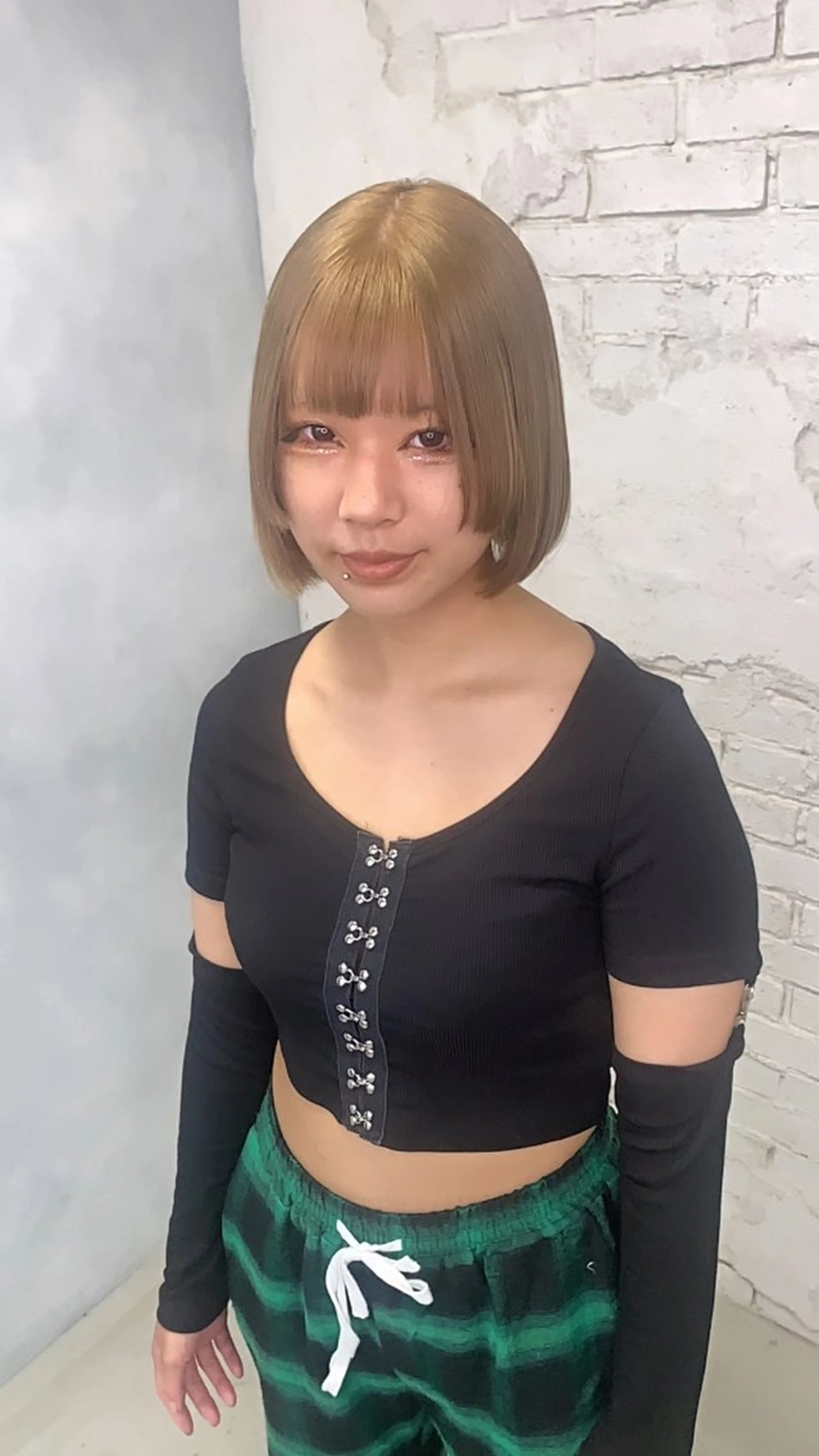 ショート ヘアカラー トリートメント 派手髪支持率No1 Eisukeのヘアスタイル