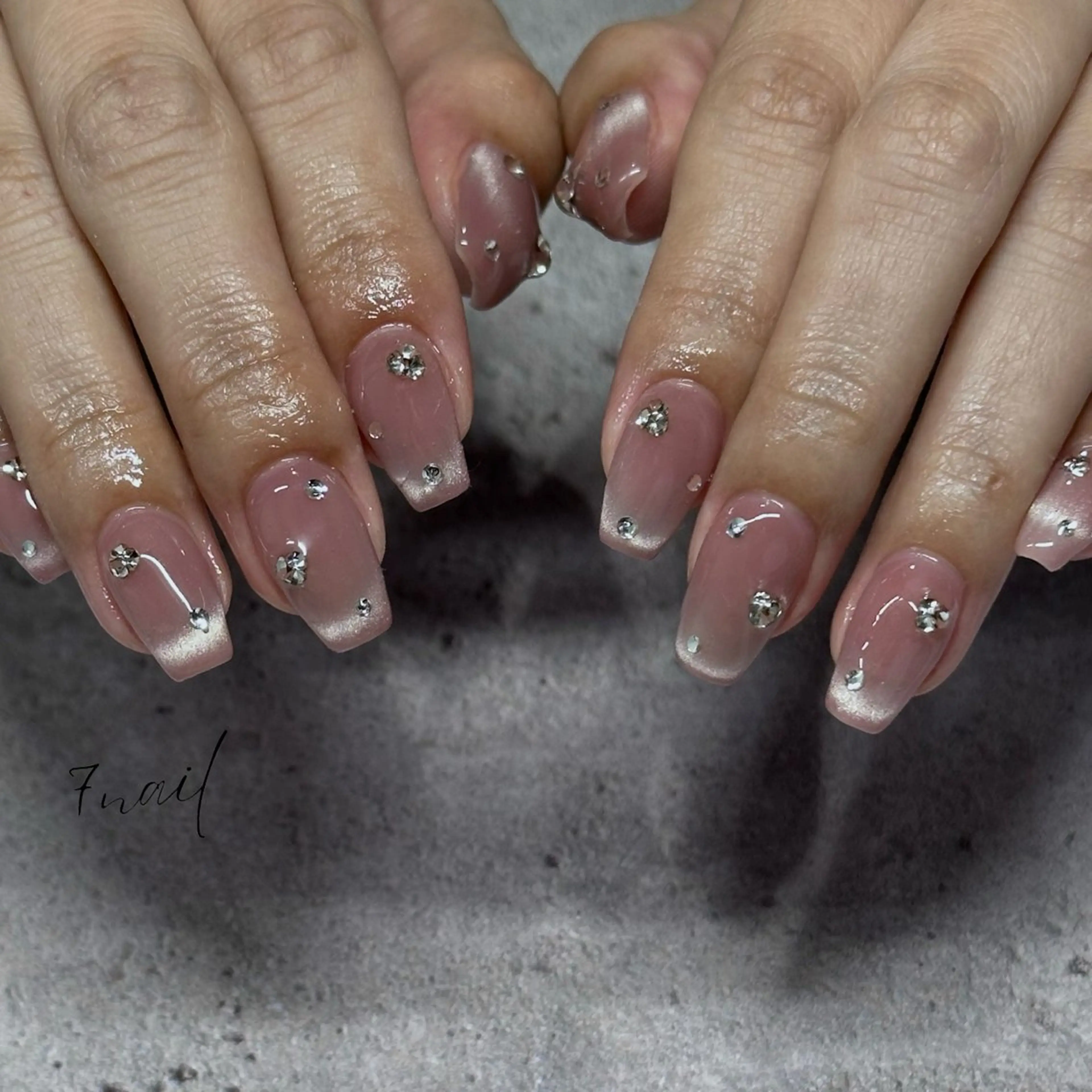 ネイル ハンドネイル 7 NAILのネイルデザイン