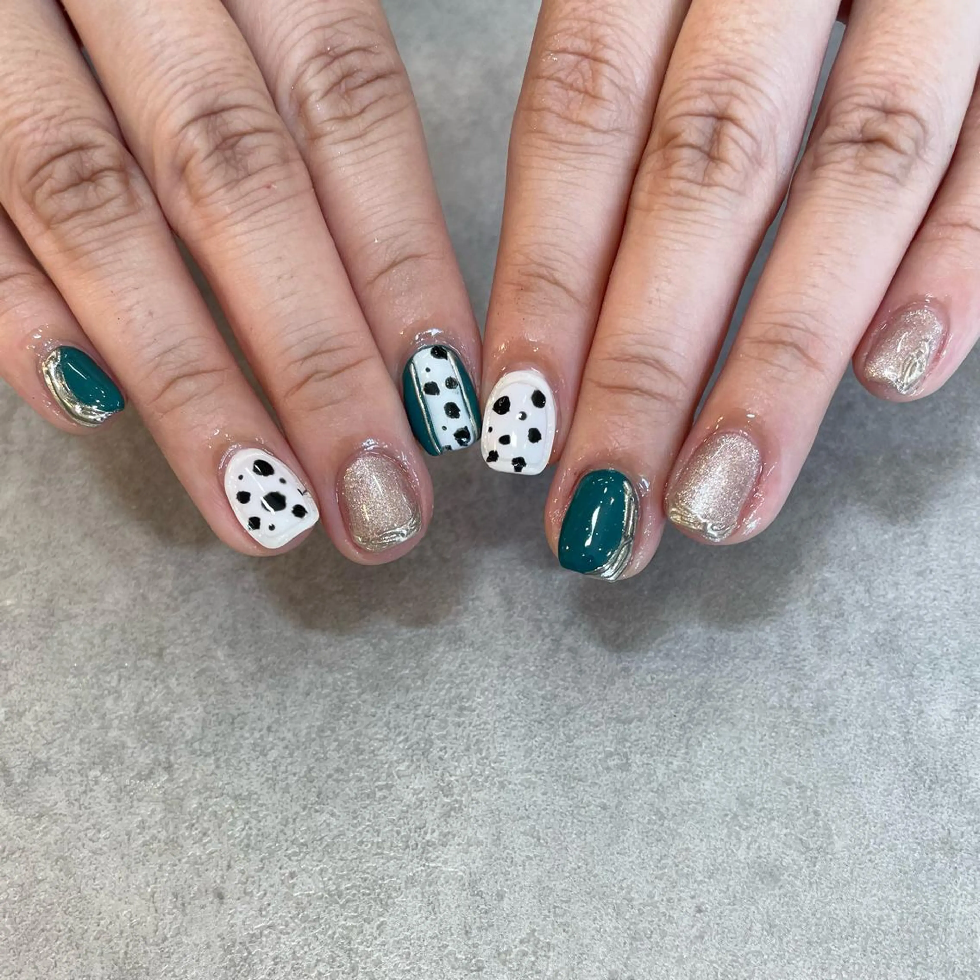 ネイル Nail Salon Gummi.のネイルデザイン