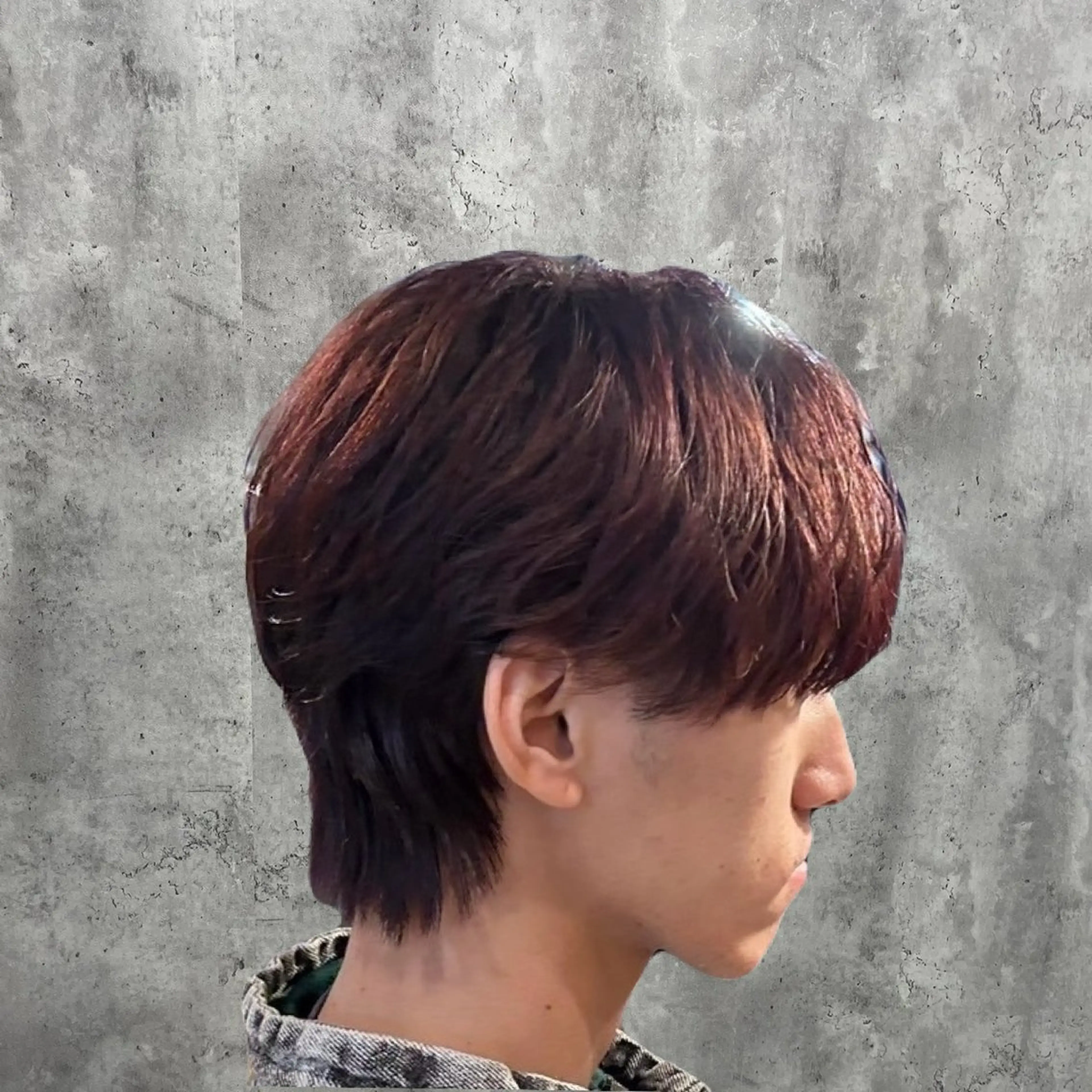 ショート パーマ メンズ ダウンパーマ メンズパーマ カット ヘアカラー パーマ 韓国メンズヘア/ 毛流れヘア　須田龍世のヘアスタイル