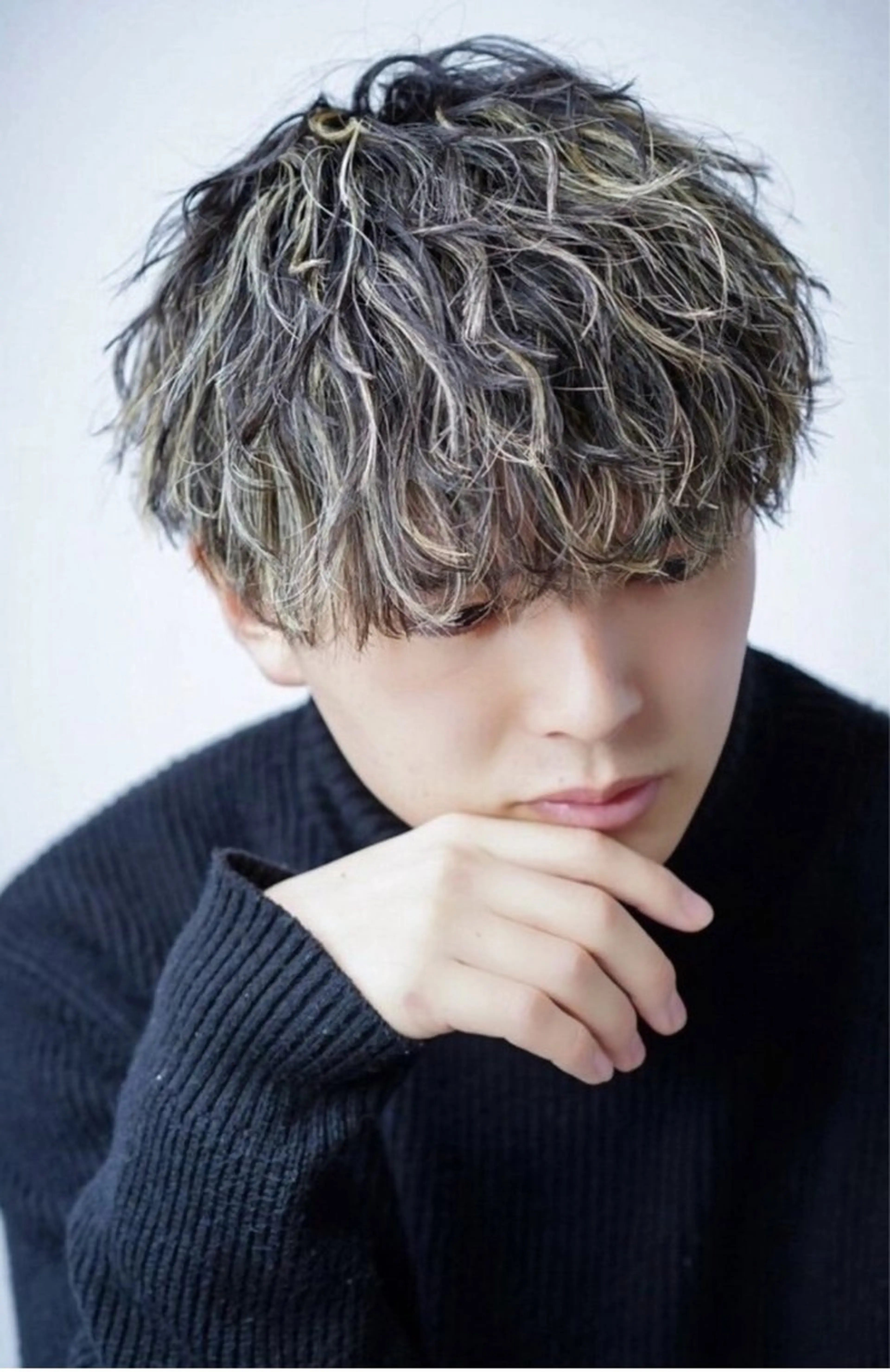 【メンズ限定】似合わせカット+ブリーチハイライトorローライトの写真