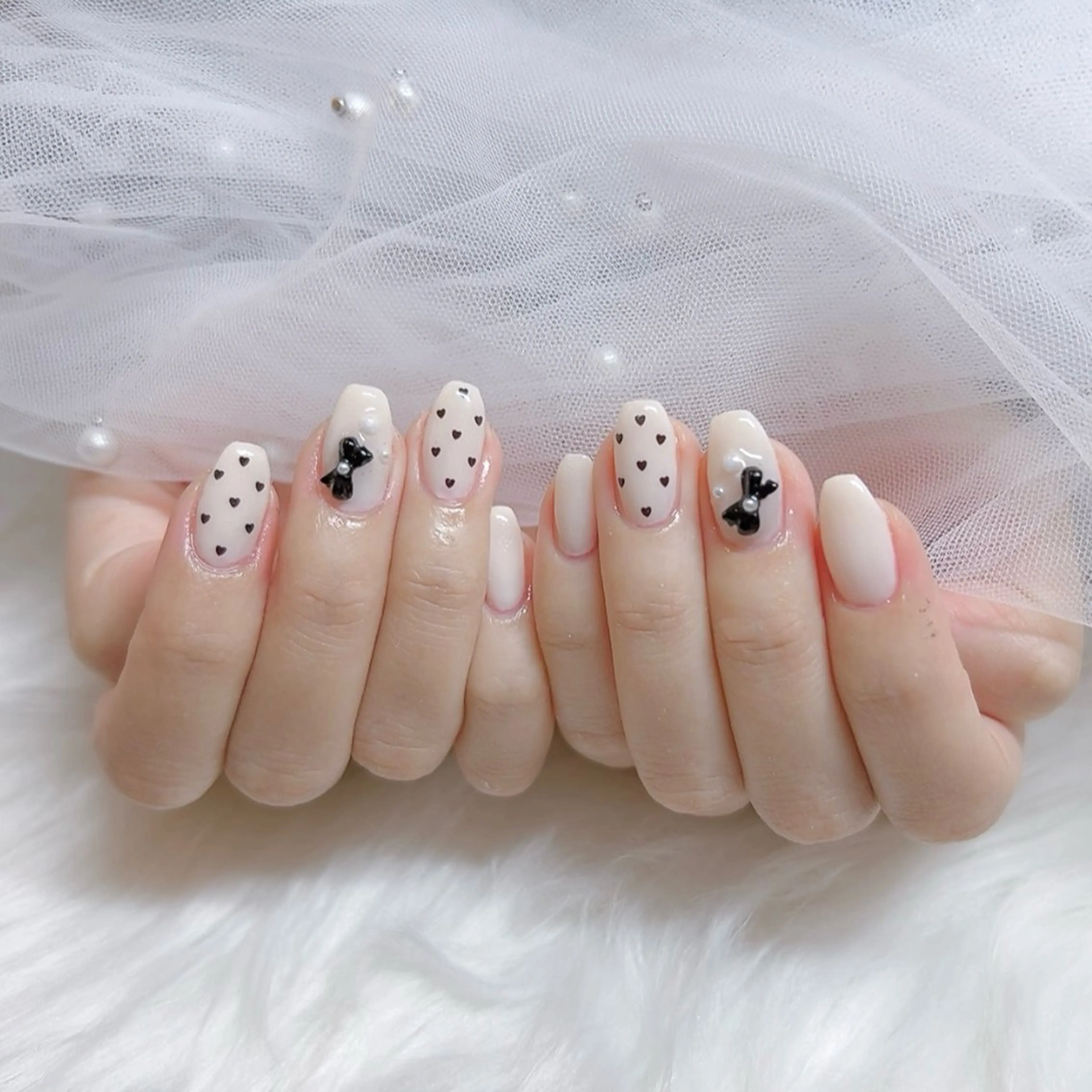 ネイル ハンドネイル Charlie所属・Charlie 🖤のネイルデザイン