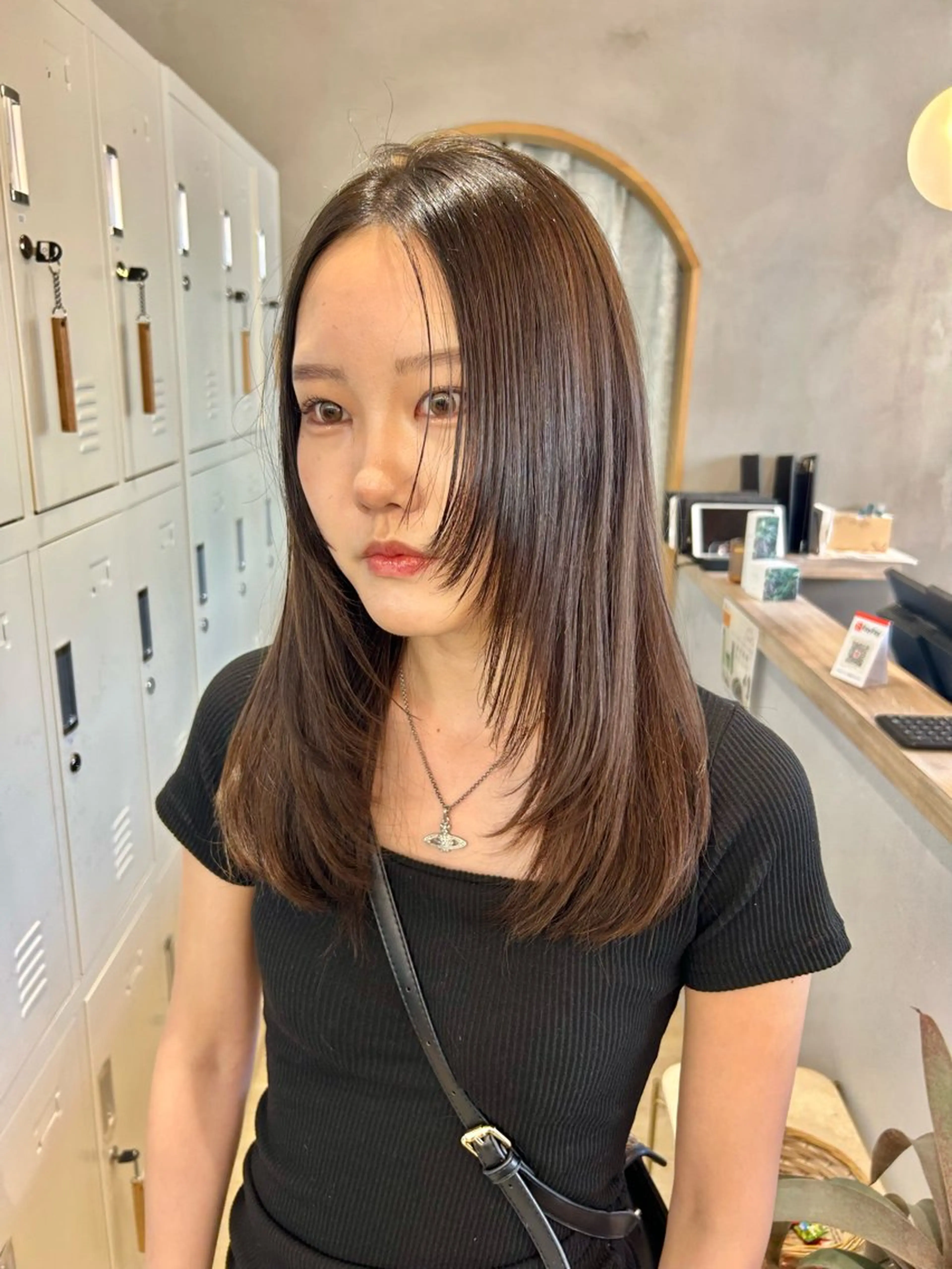 ロング カット ヘアカラー トリートメント 🩵縮毛矯正/ブリー チ/髪質改善/いつかのヘアスタイル