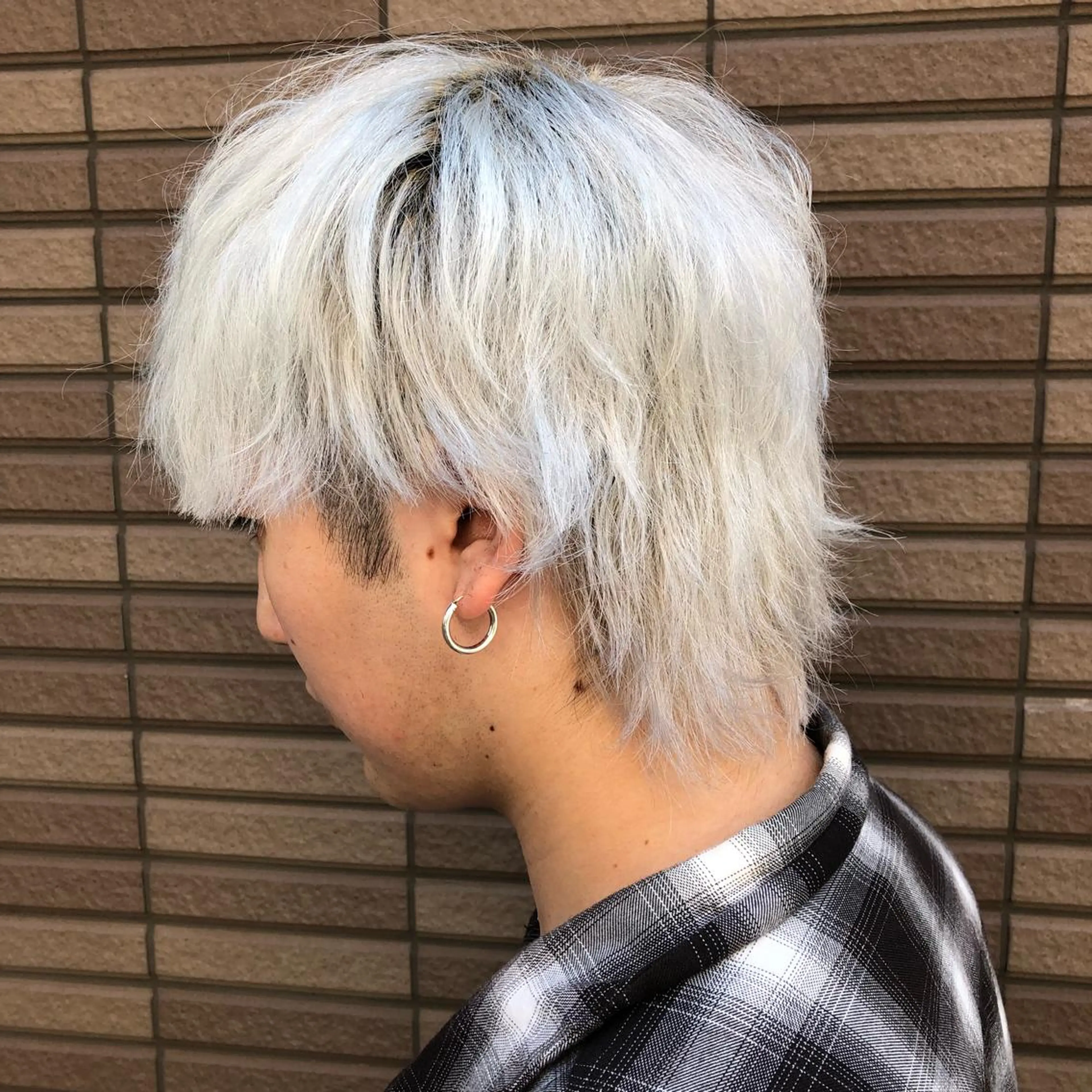 カラー メンズ シルバー ホワイトシルバー eins.hair所属・過去一の柔髪ヘア 🌿einshairのヘアスタイル