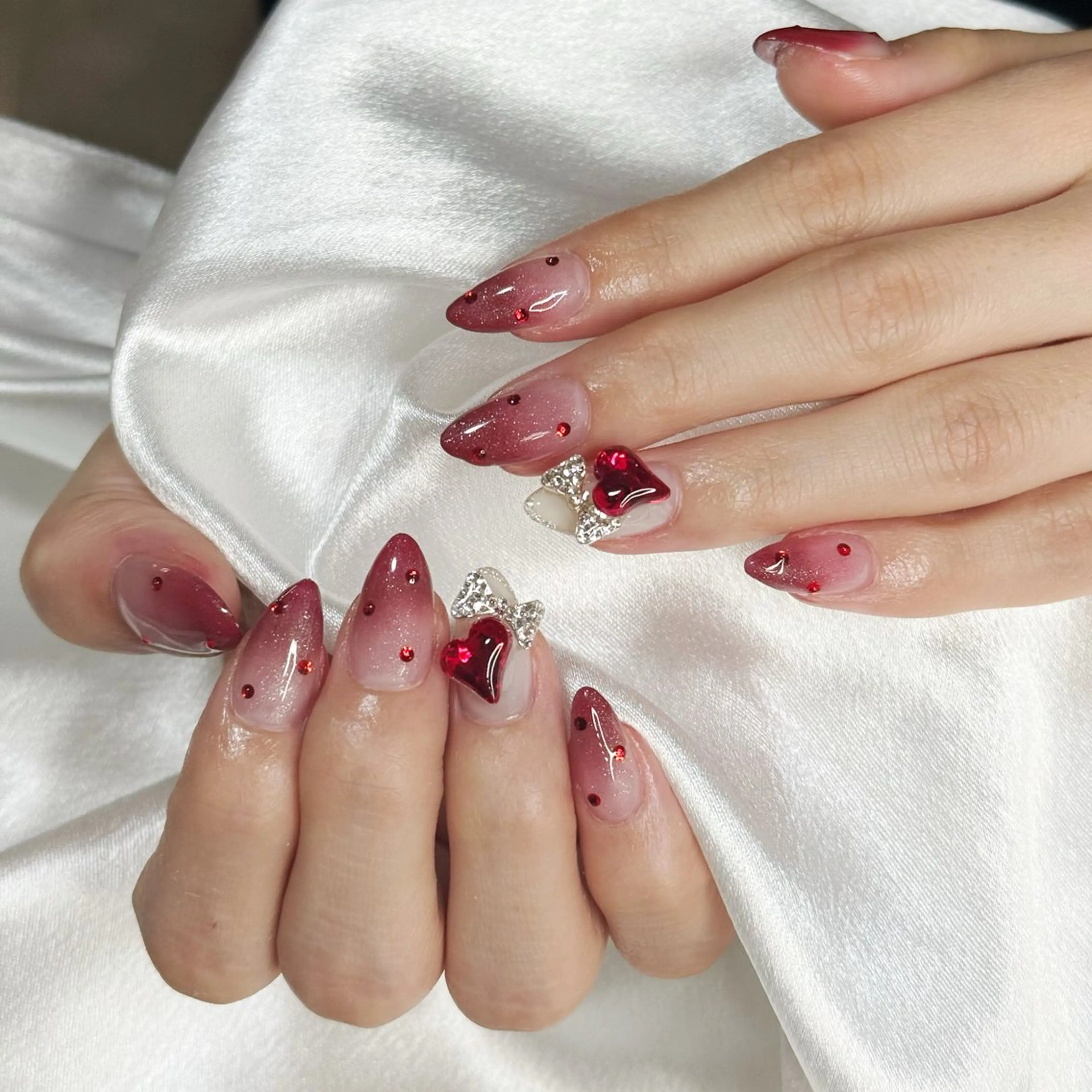 ミディアム RIN NAILS ᥫ᭡Migusaのネイルデザイン
