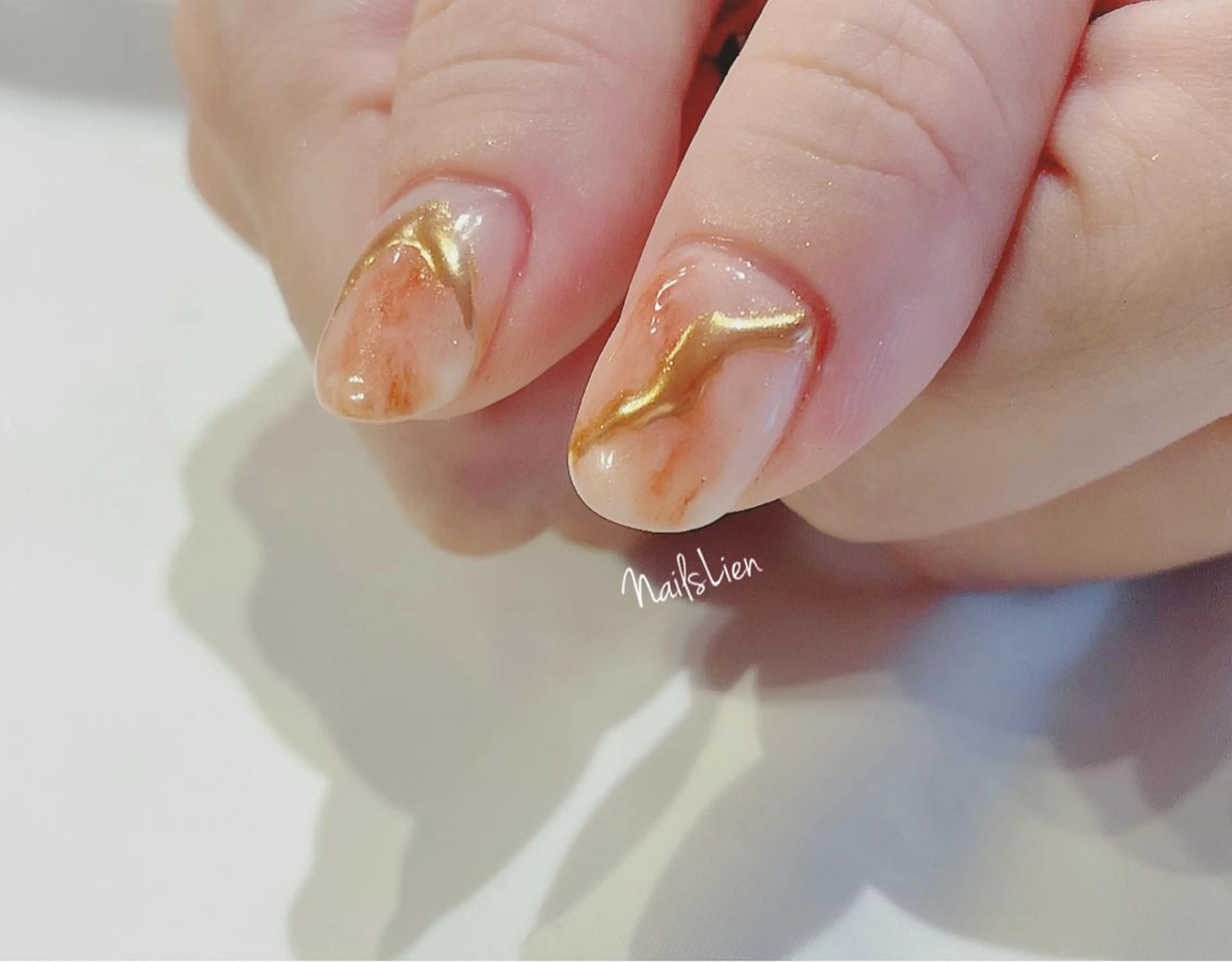 ネイル アニマル柄 フラワーネイル フレンチネイル ガラスフレンチ グラデーション studio e n / RiNのネイルデザイン