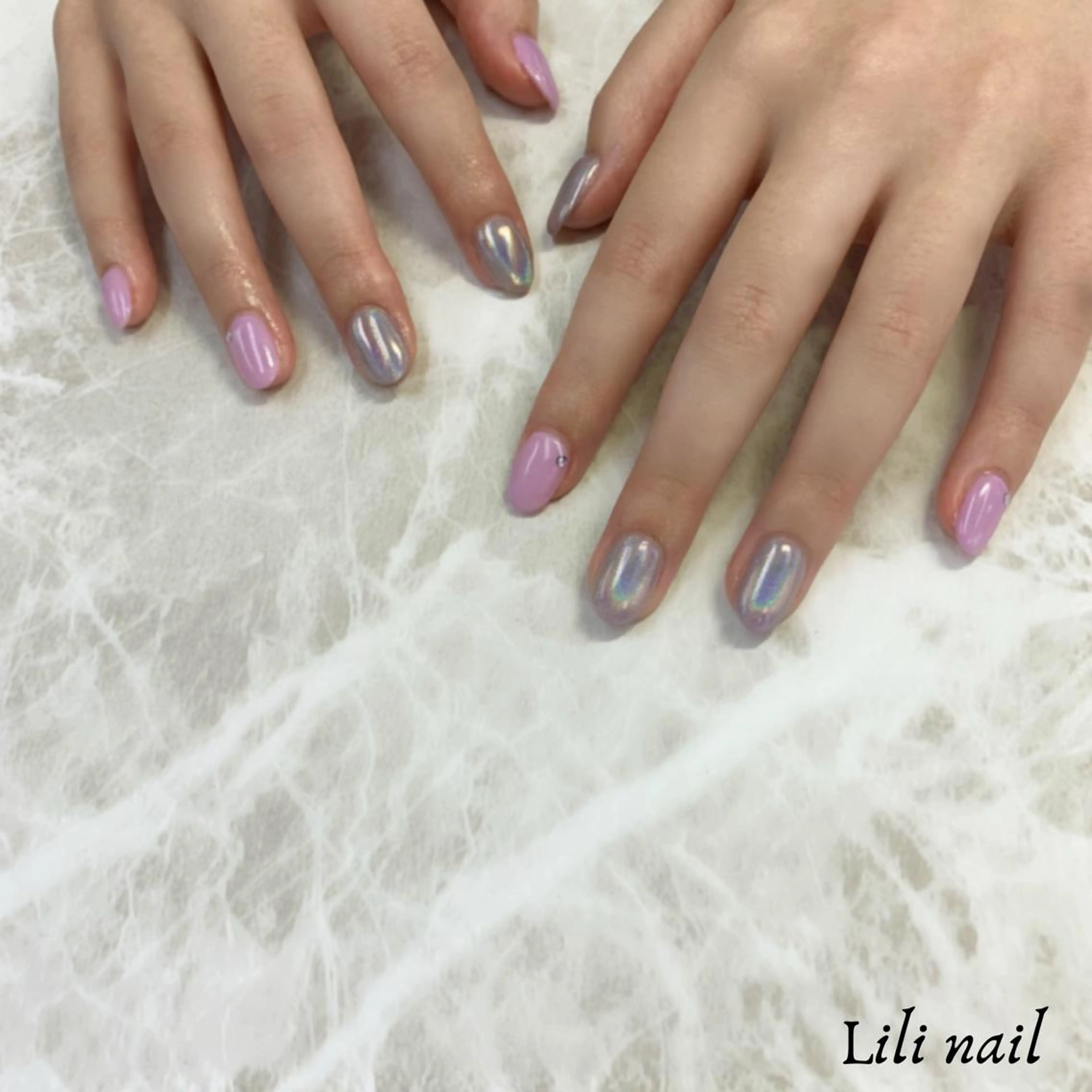 ネイル ミラーネイル パステルネイル パープル ハンドネイル Lilibeauty salonのネイルデザイン