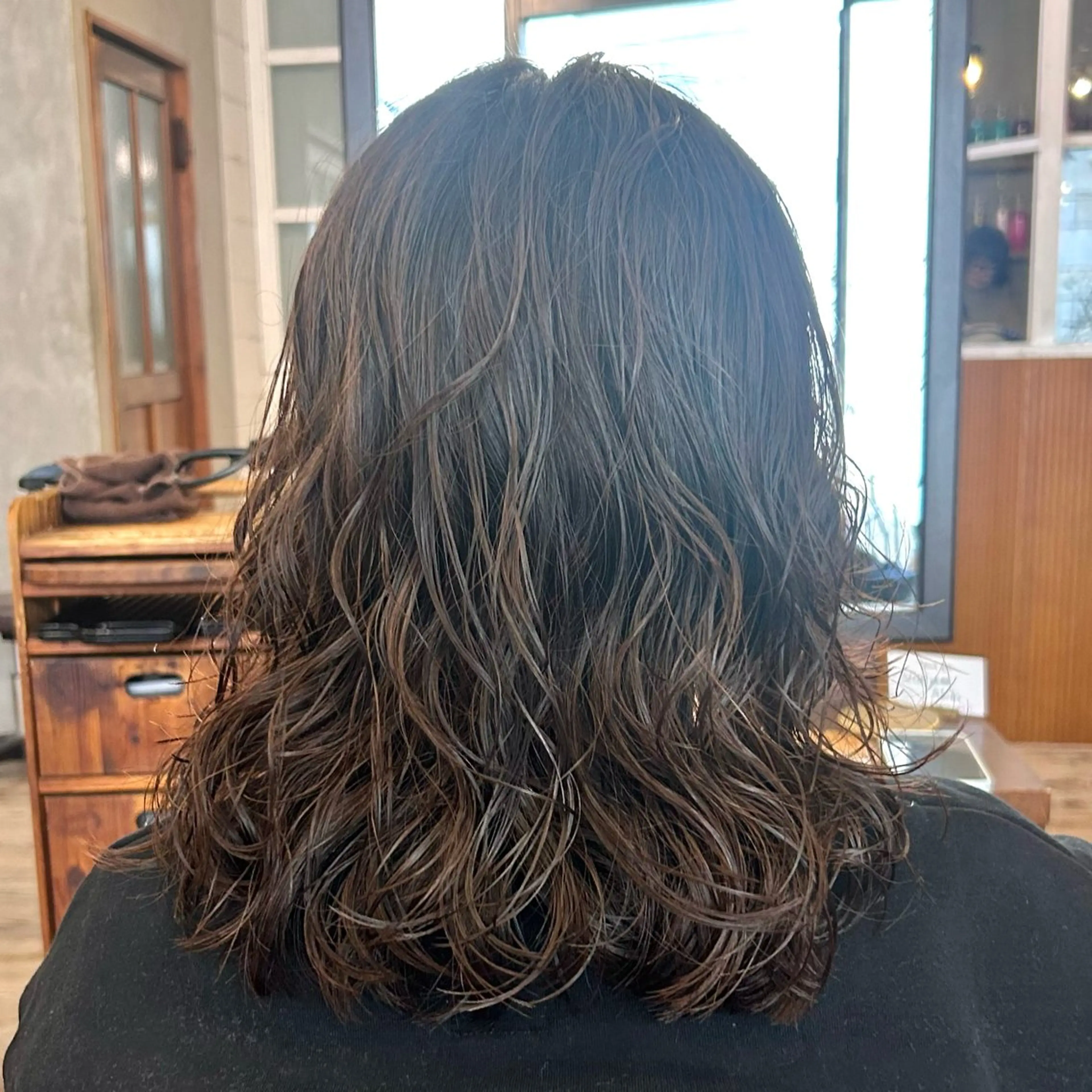 ミディアム カラー パーマ ミディアムパーマ ボブ ニュアンスパーマ カット ヘアカラー パーマ トリートメント 🌿ボブ パーマ高橋啓太🌿のヘアスタイル