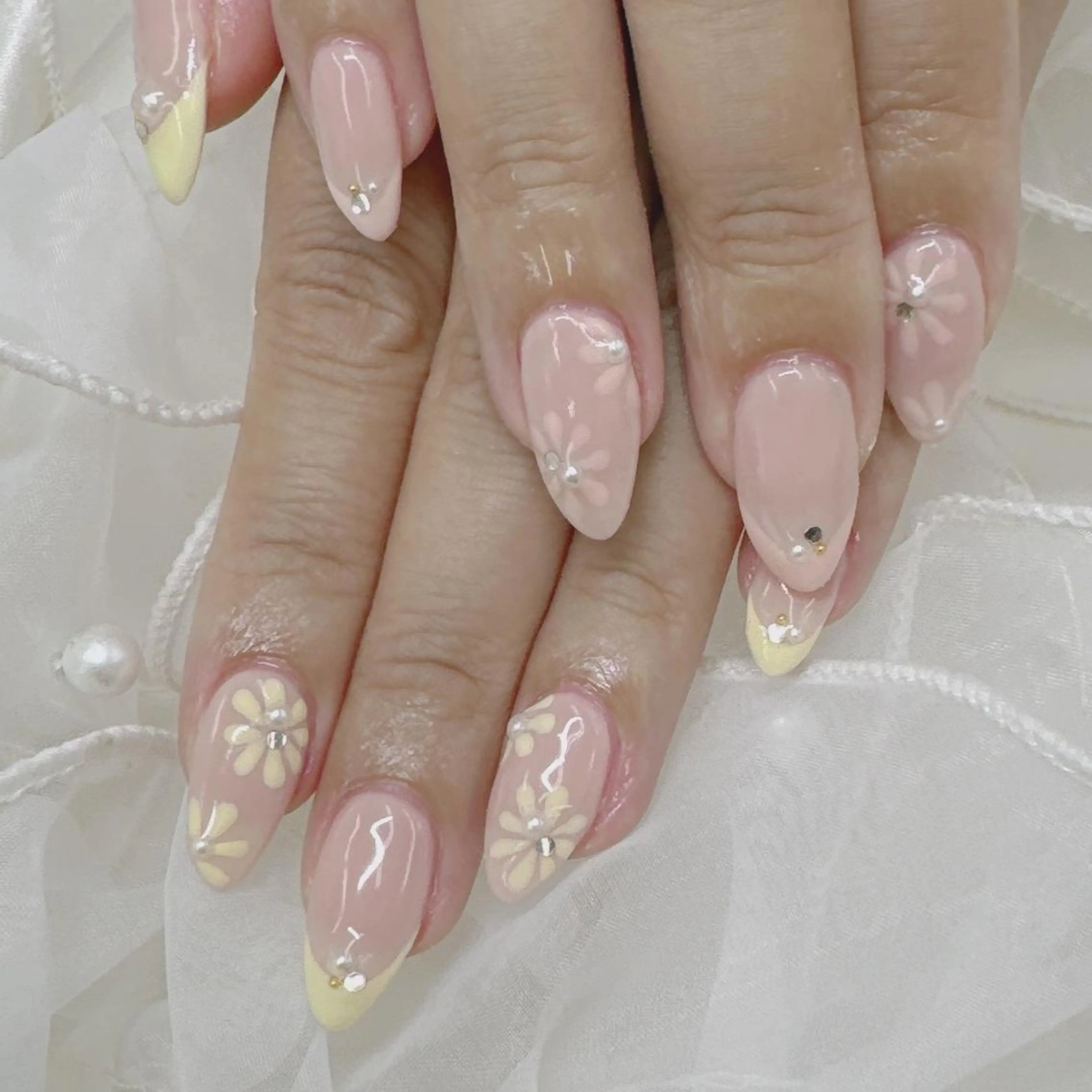 ネイル Nail salon Honey Beeのネイルデザイン