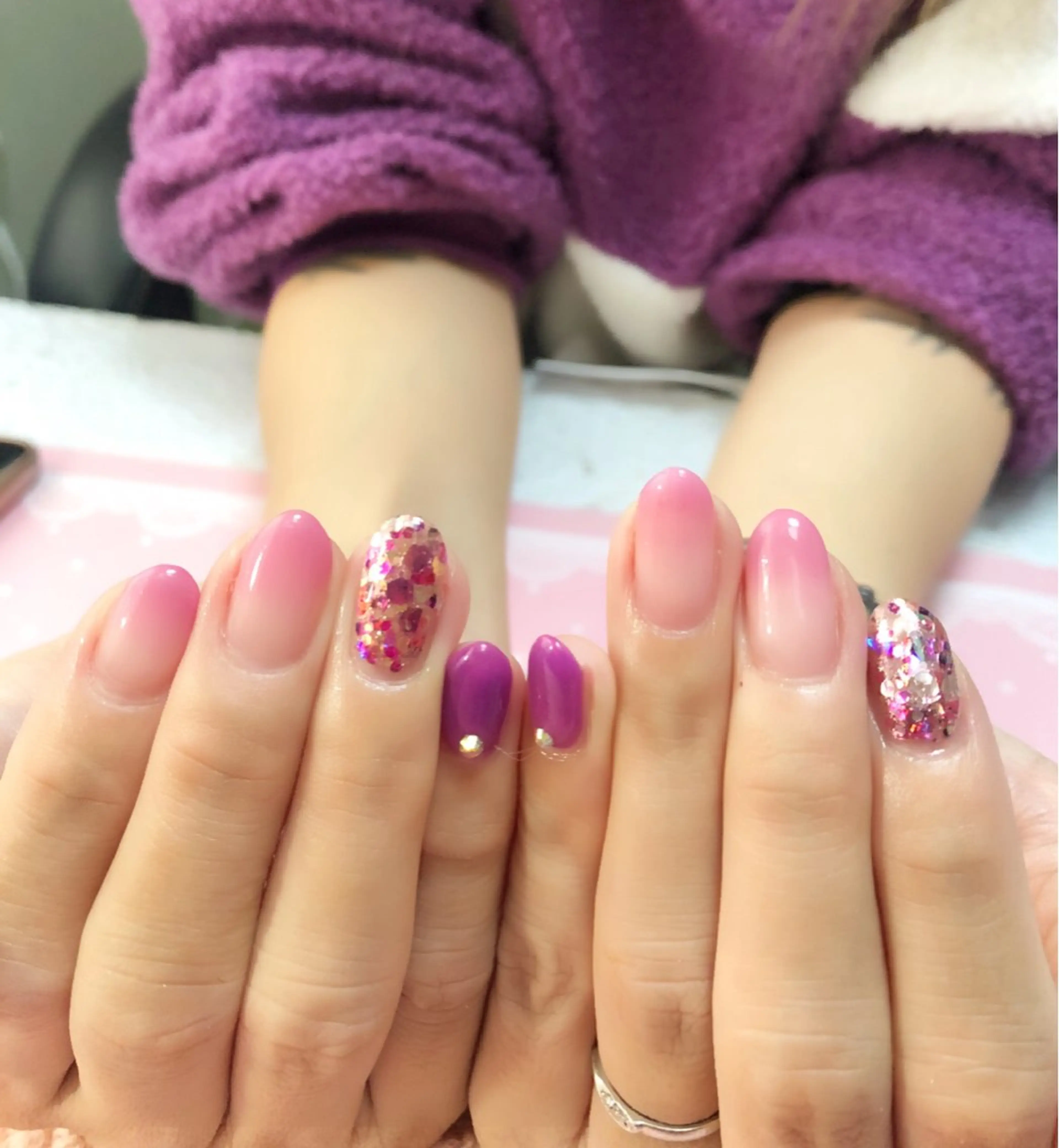 ネイル GＬA D所属・ＧＬAD グラットのネイルデザイン