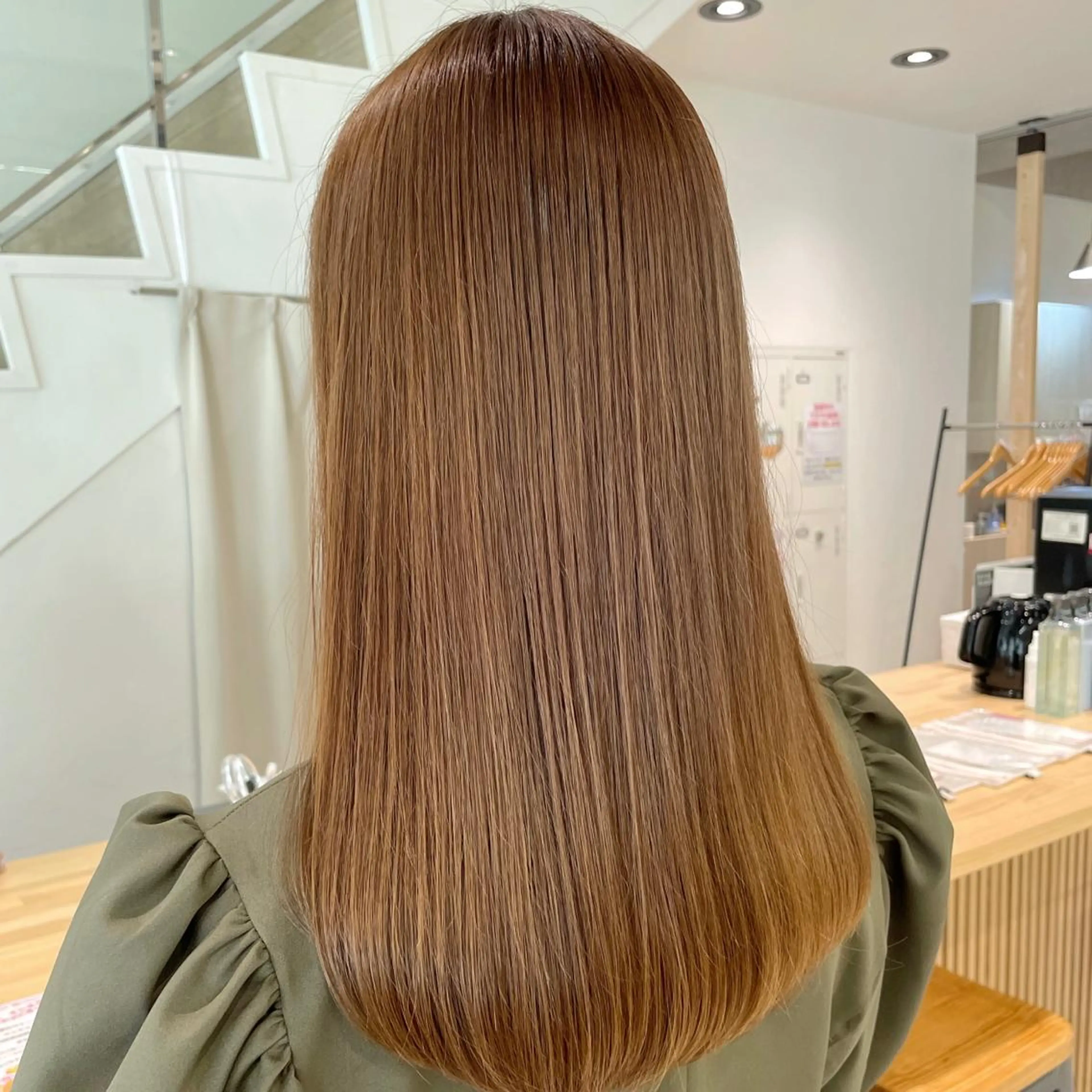 セミロング カラー ヘアカラー トリートメント これた🧸ヘアメ職人 ♡髪質改善♡カラーのヘアスタイル