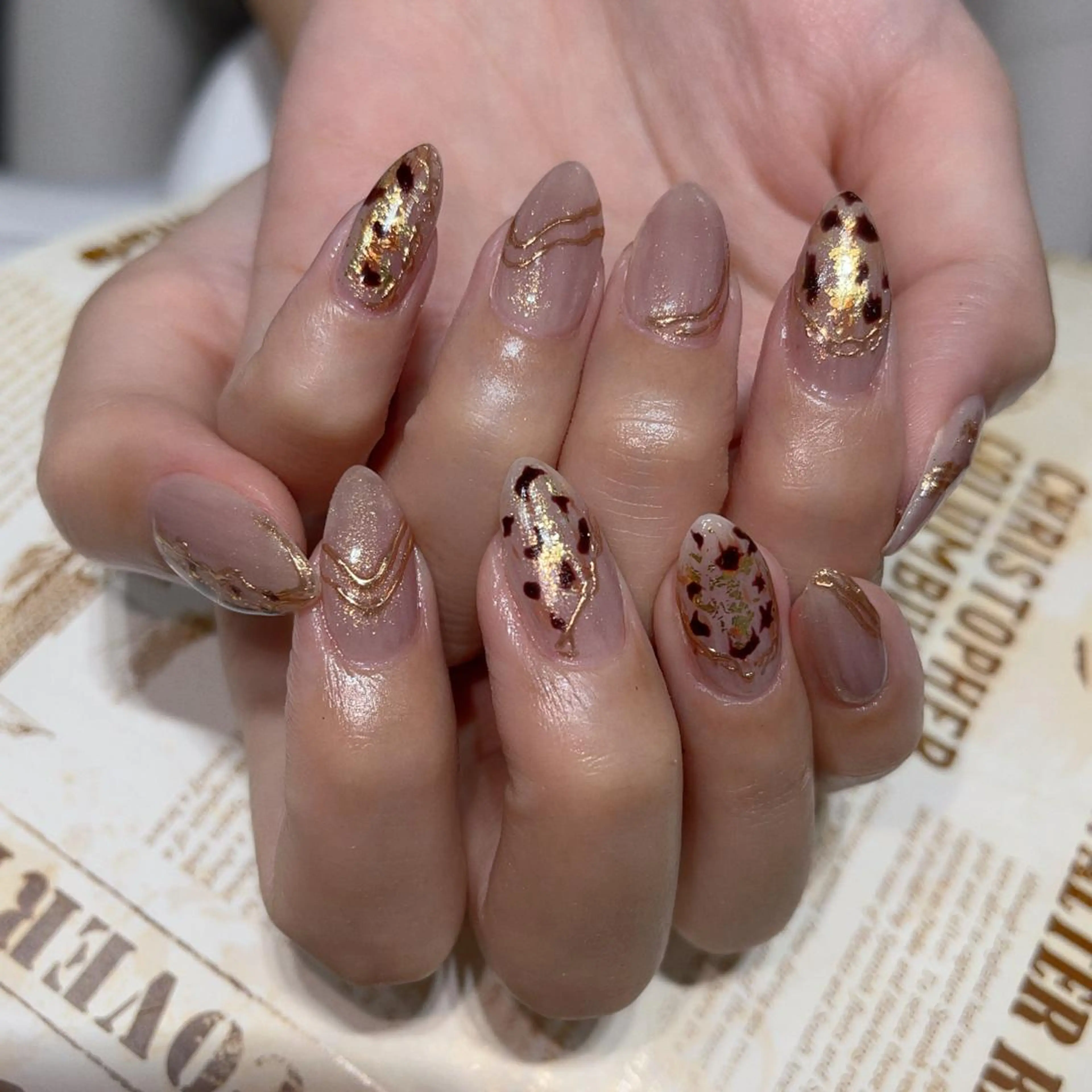 ネイル ハンドネイル Queens ciciのネイルデザイン