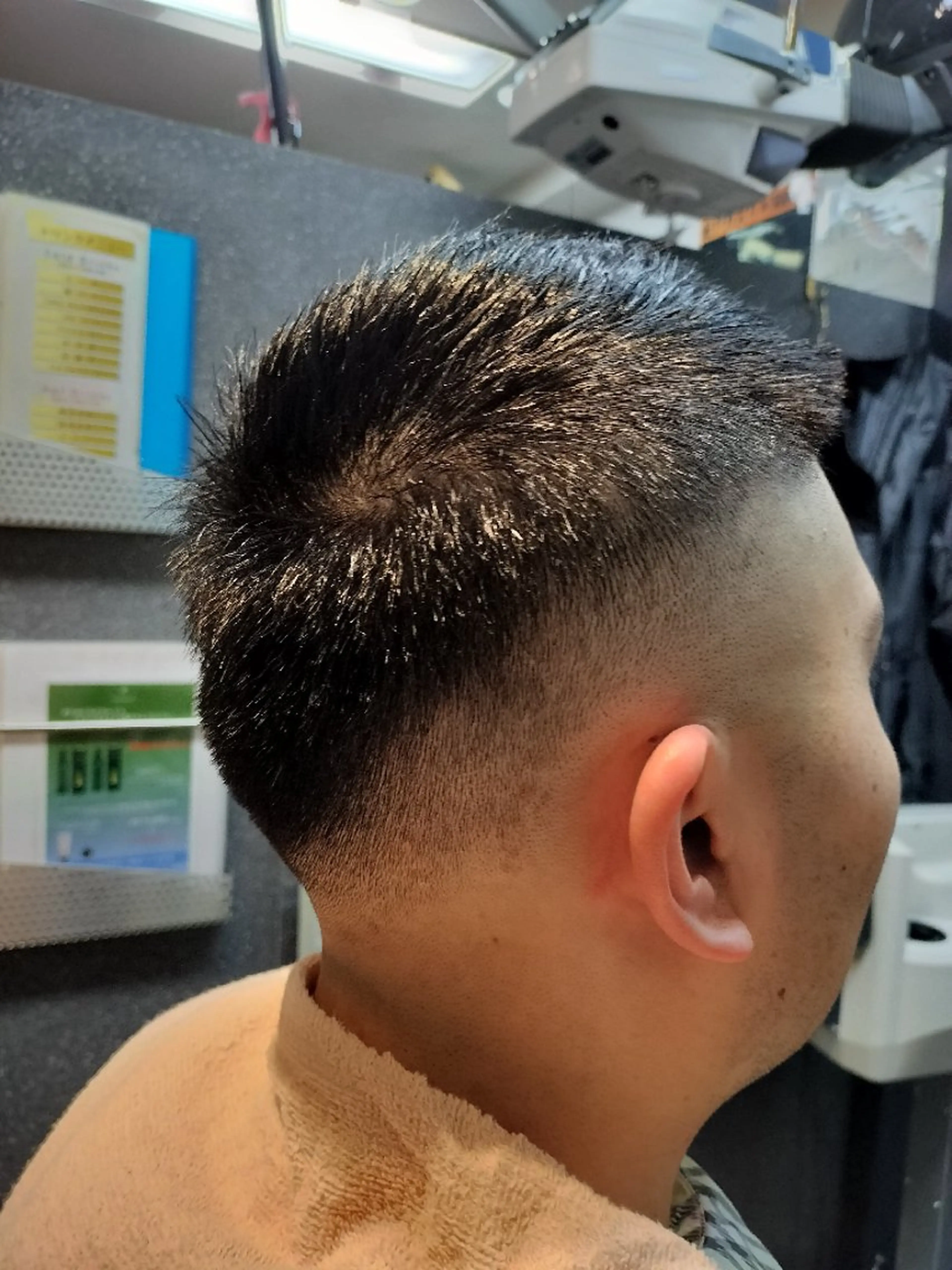 メンズフェードカット(再来)施設使用料込の写真