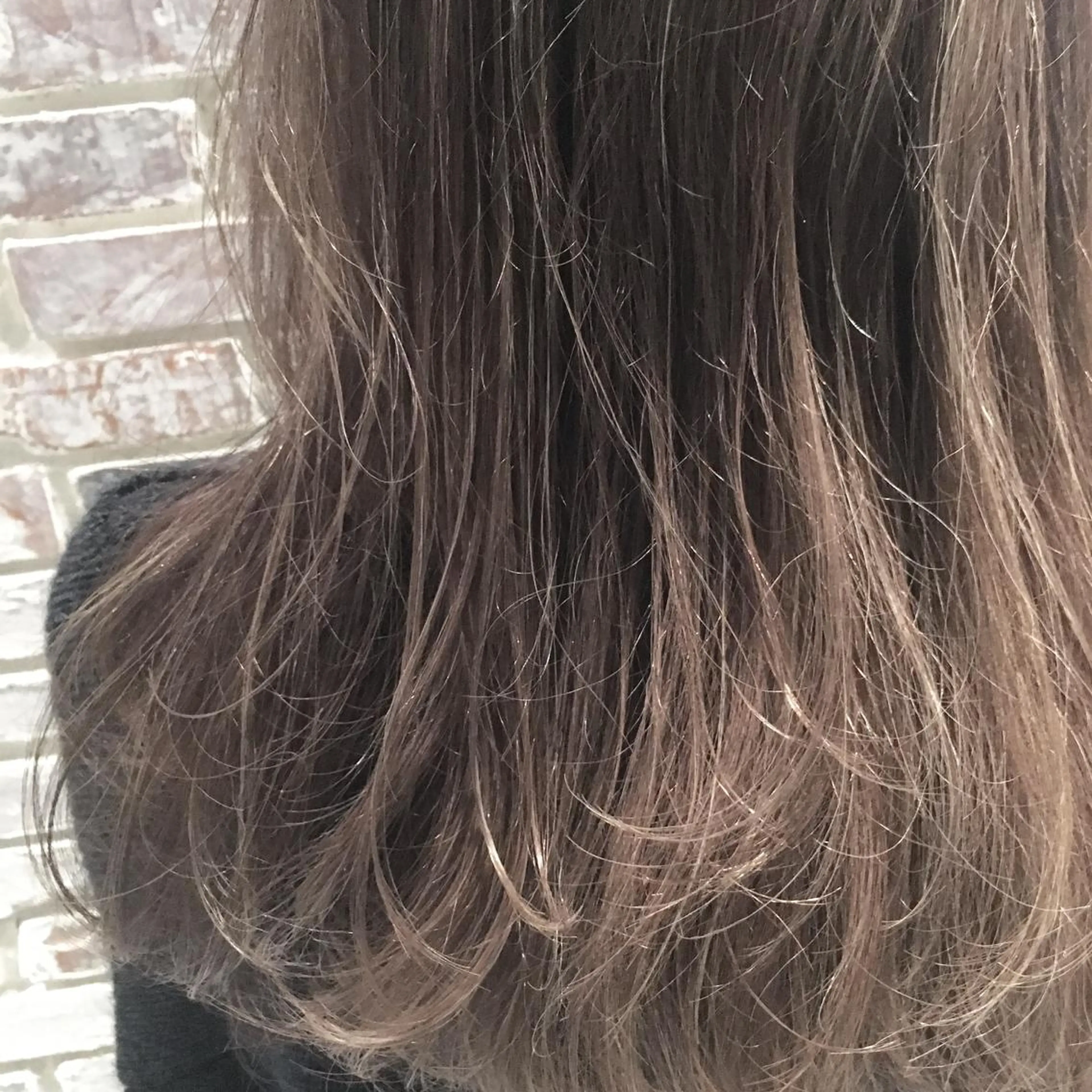 セミロング 【渋谷で人気】艶髪× 髪質改善/ツヤカラーのヘアスタイル