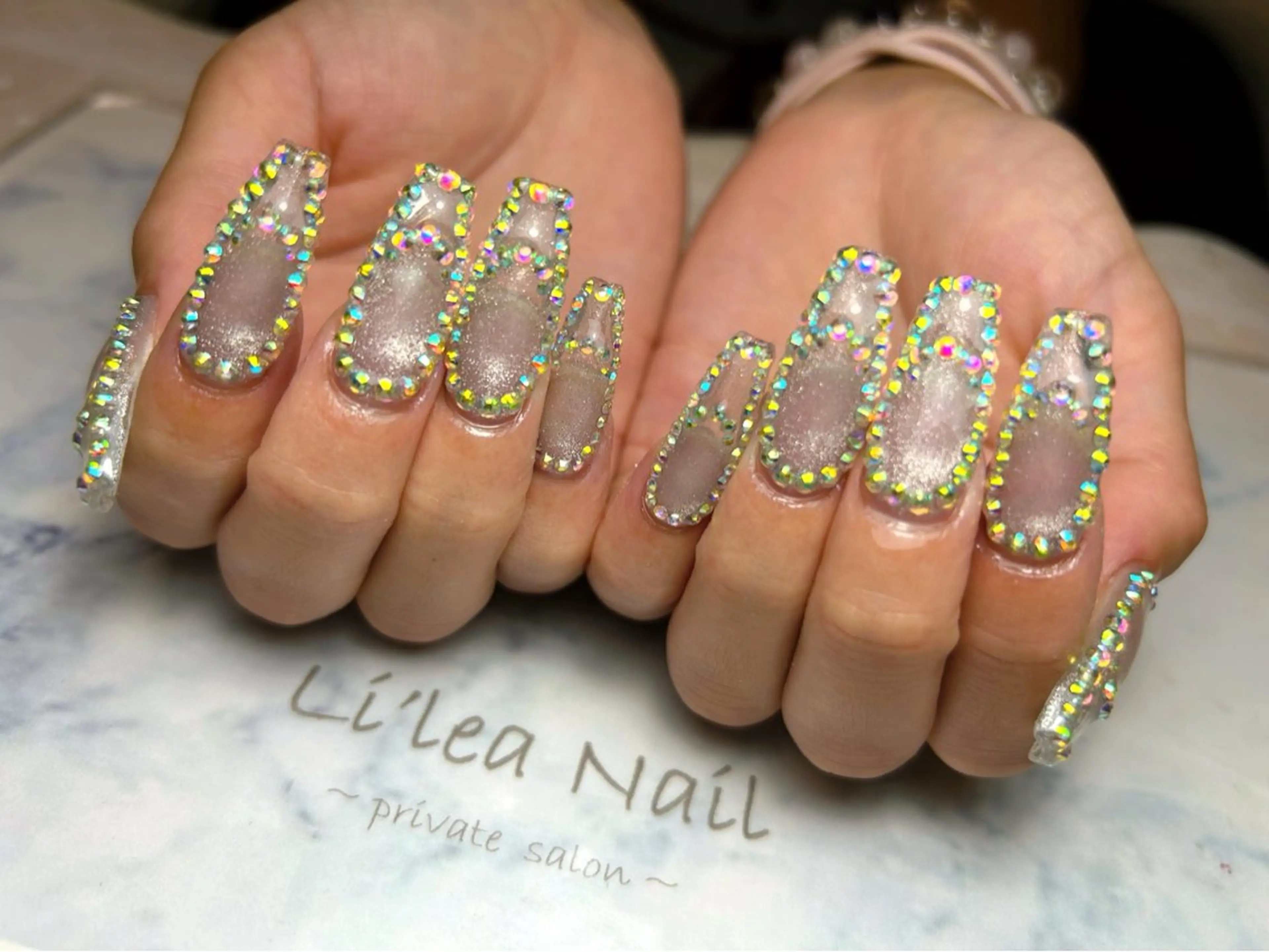 ネイル ハンドネイル Li'leaNail AINAのネイルデザイン