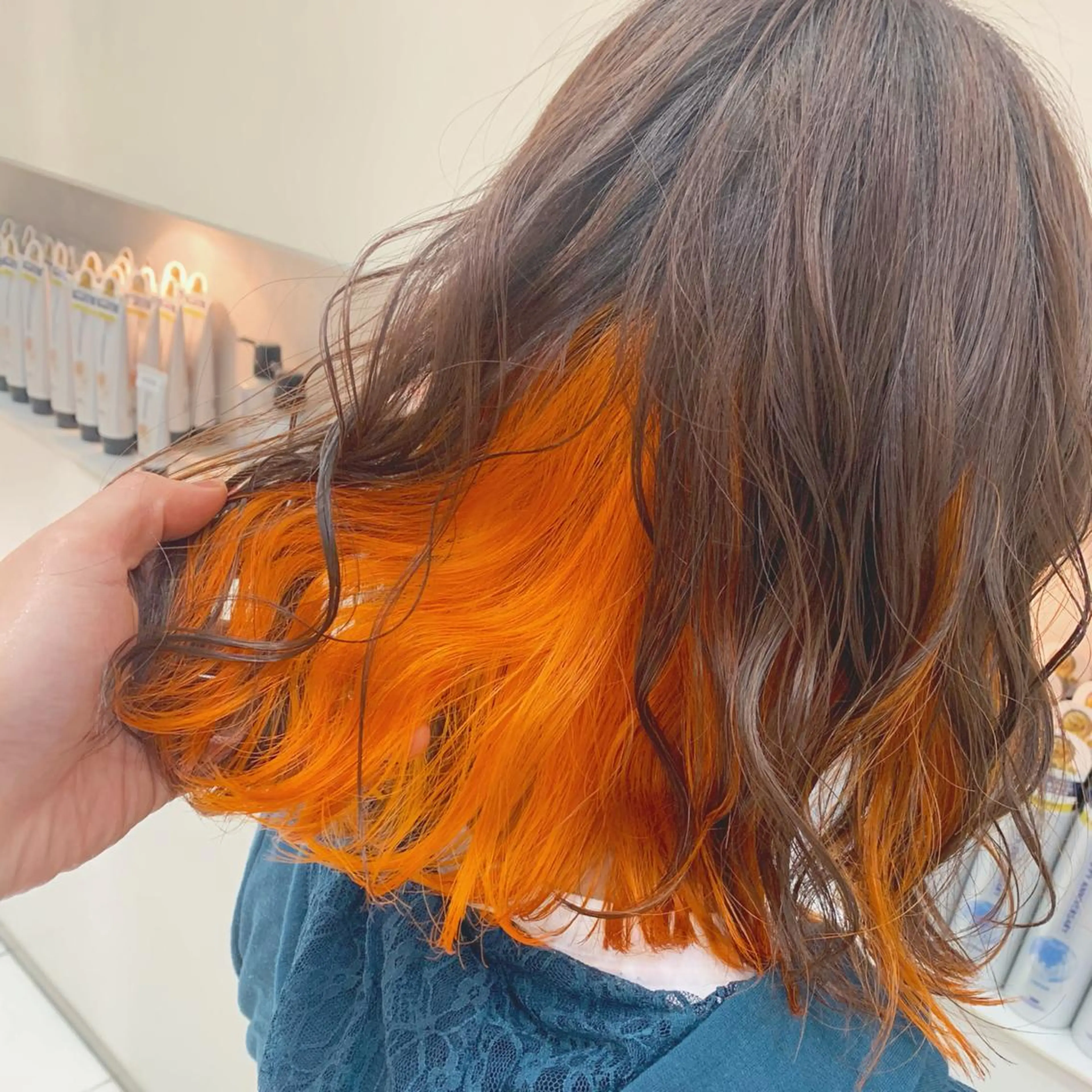 ミディアム ヘアカラー トリートメント ブリーチ&エクステ 🥀ケアカラー特化のヘアスタイル