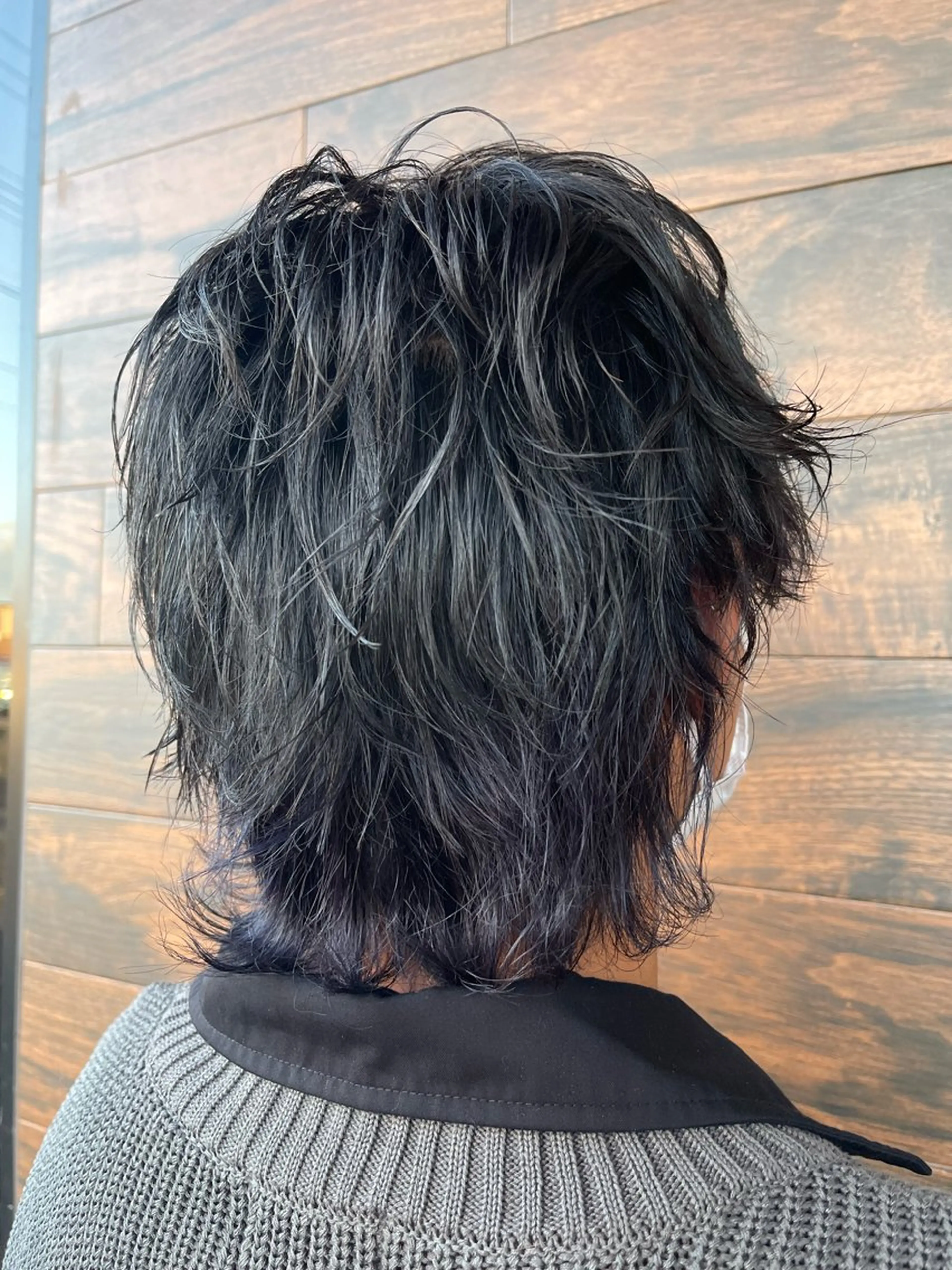 パーマ メンズ メンズウルフカット ウルフカット ニュアンスパーマ 折本 遥希のヘアスタイル