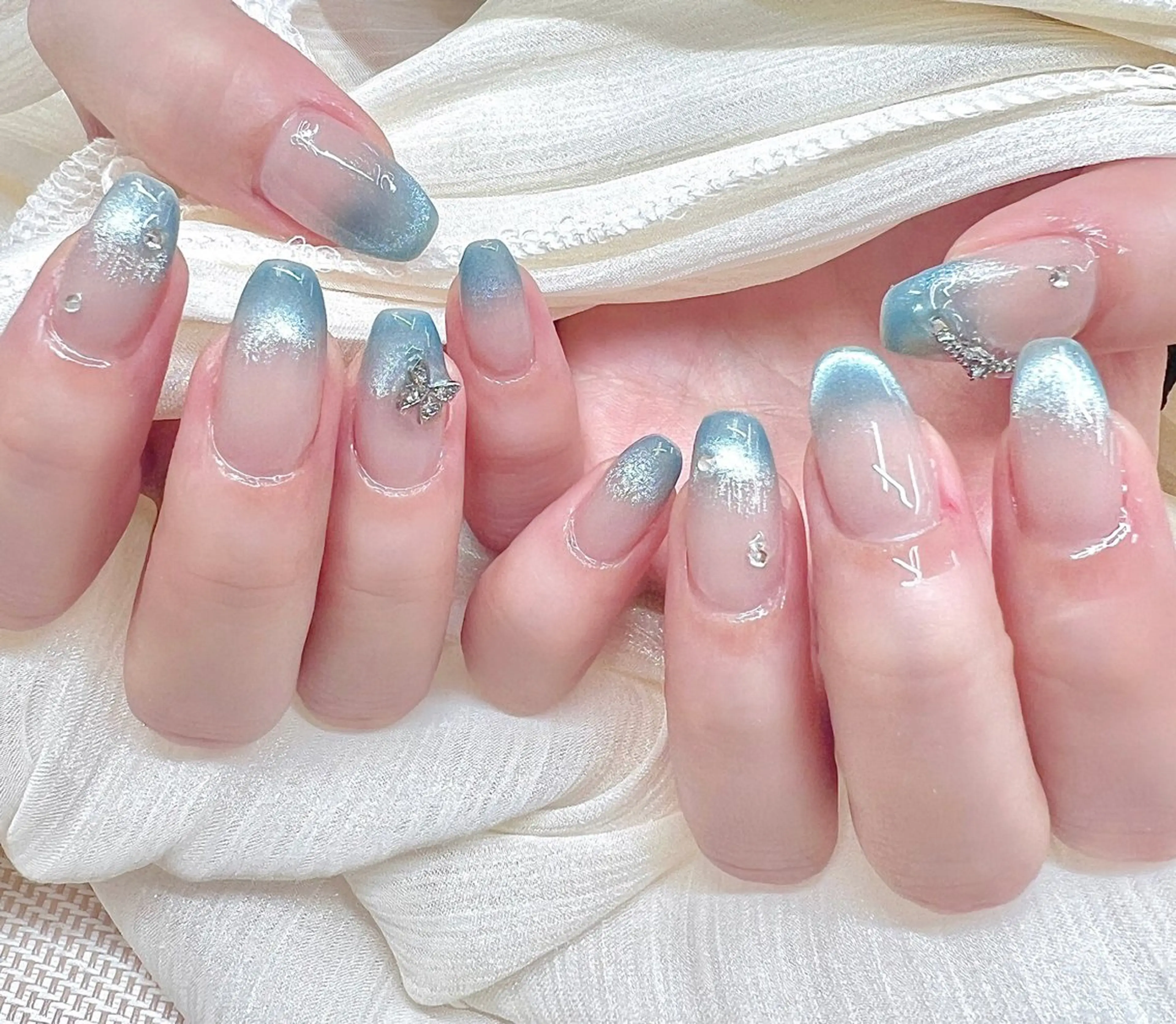 ネイル ハンドネイル Tinicoo Yuki ❄️のネイルデザイン