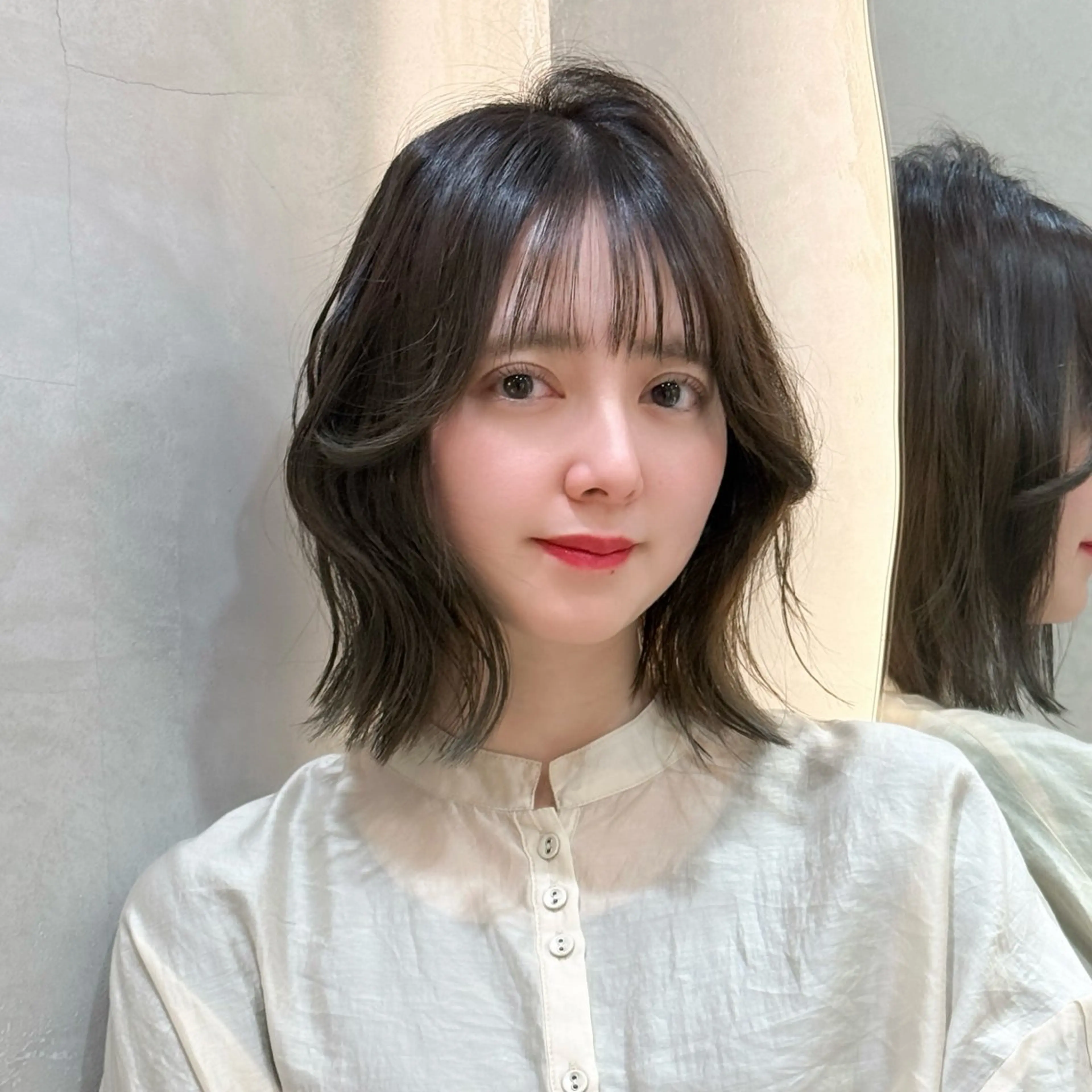 ショート ボブ くびれヘア カット トリートメント レイヤー/ハッシュ/ ボブ/縮毛/内藤康太のヘアスタイル