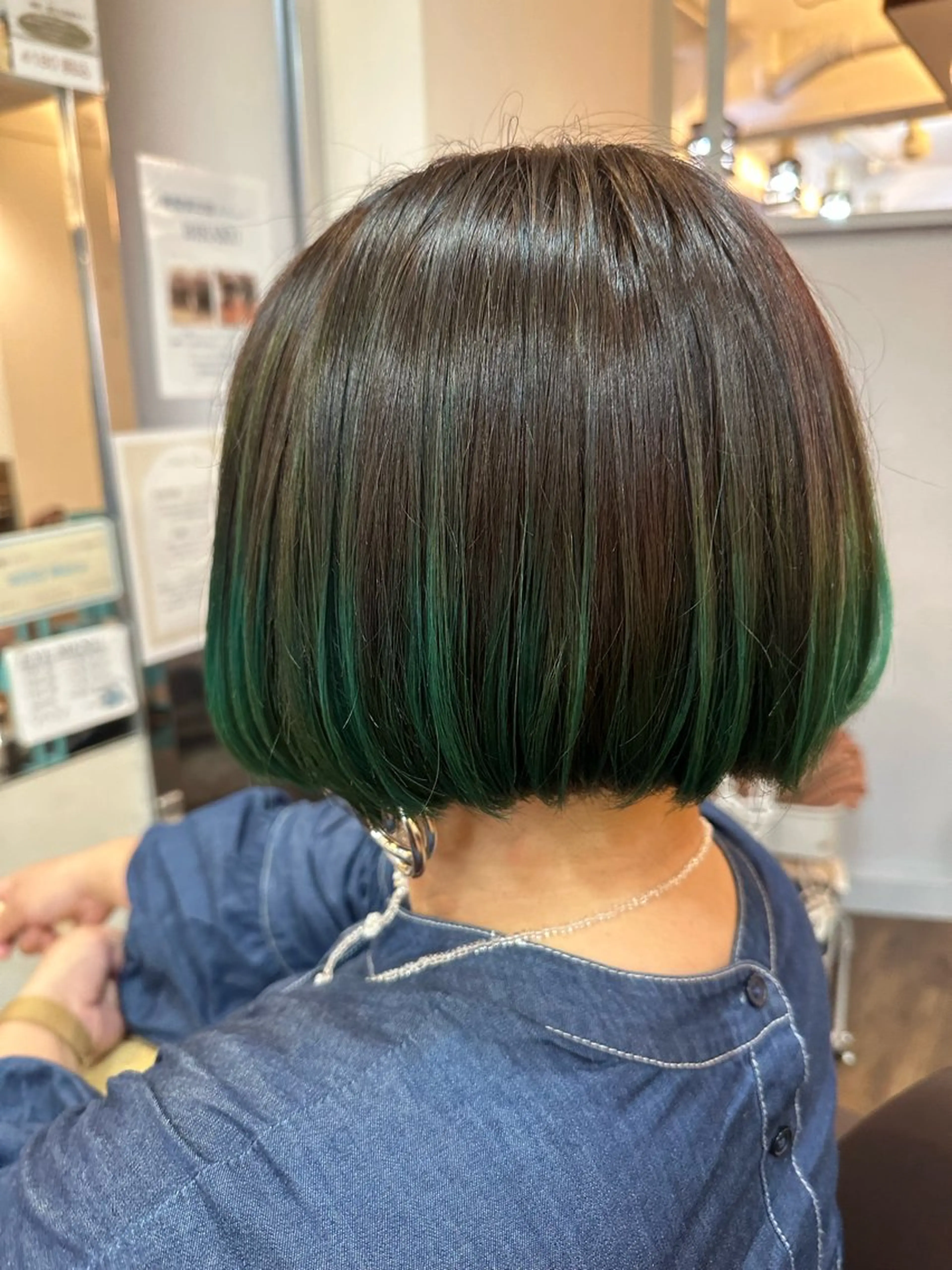 ショート カラー デザインカラー カット ヘッドスパ 溝口 和弘のヘアスタイル