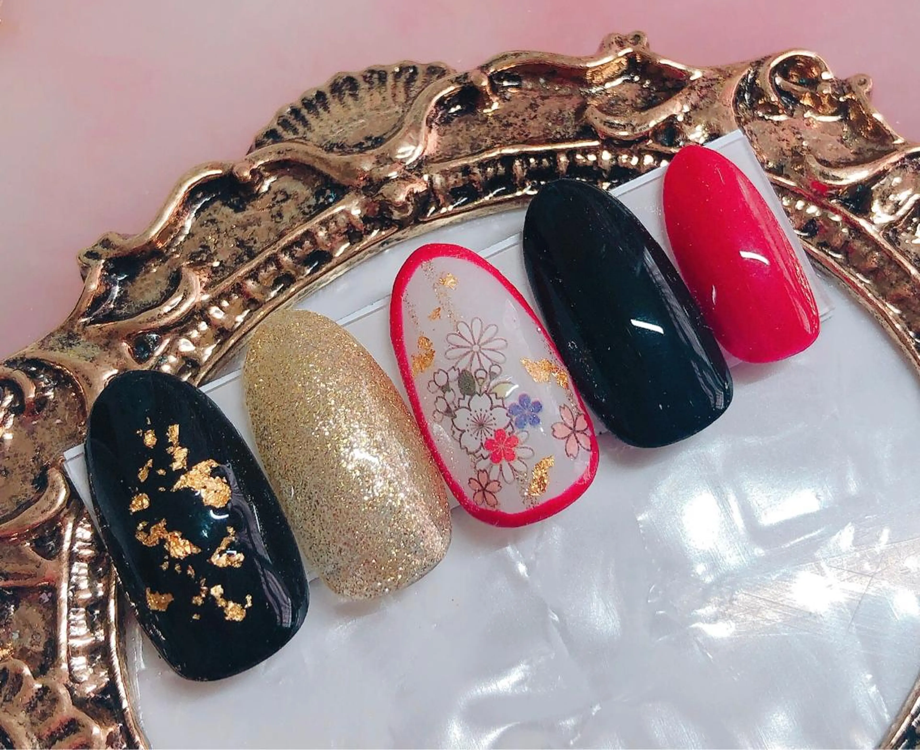 ネイル ハンドネイル CROWN プライベートサロンのネイルデザイン