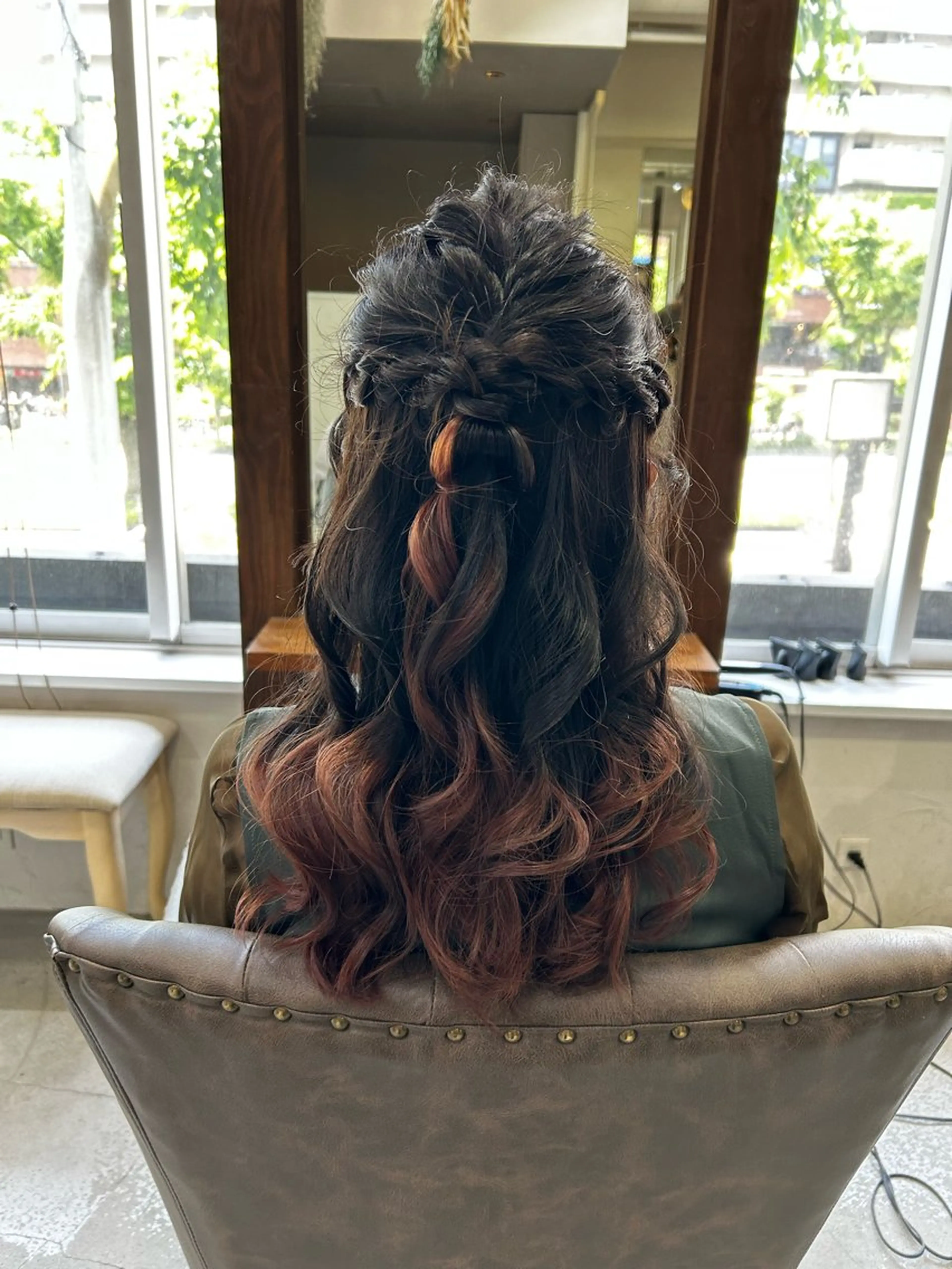 ロング ヘアアレンジ 🦄HITOMI 🦄MEMEのマツエク・マツパデザイン