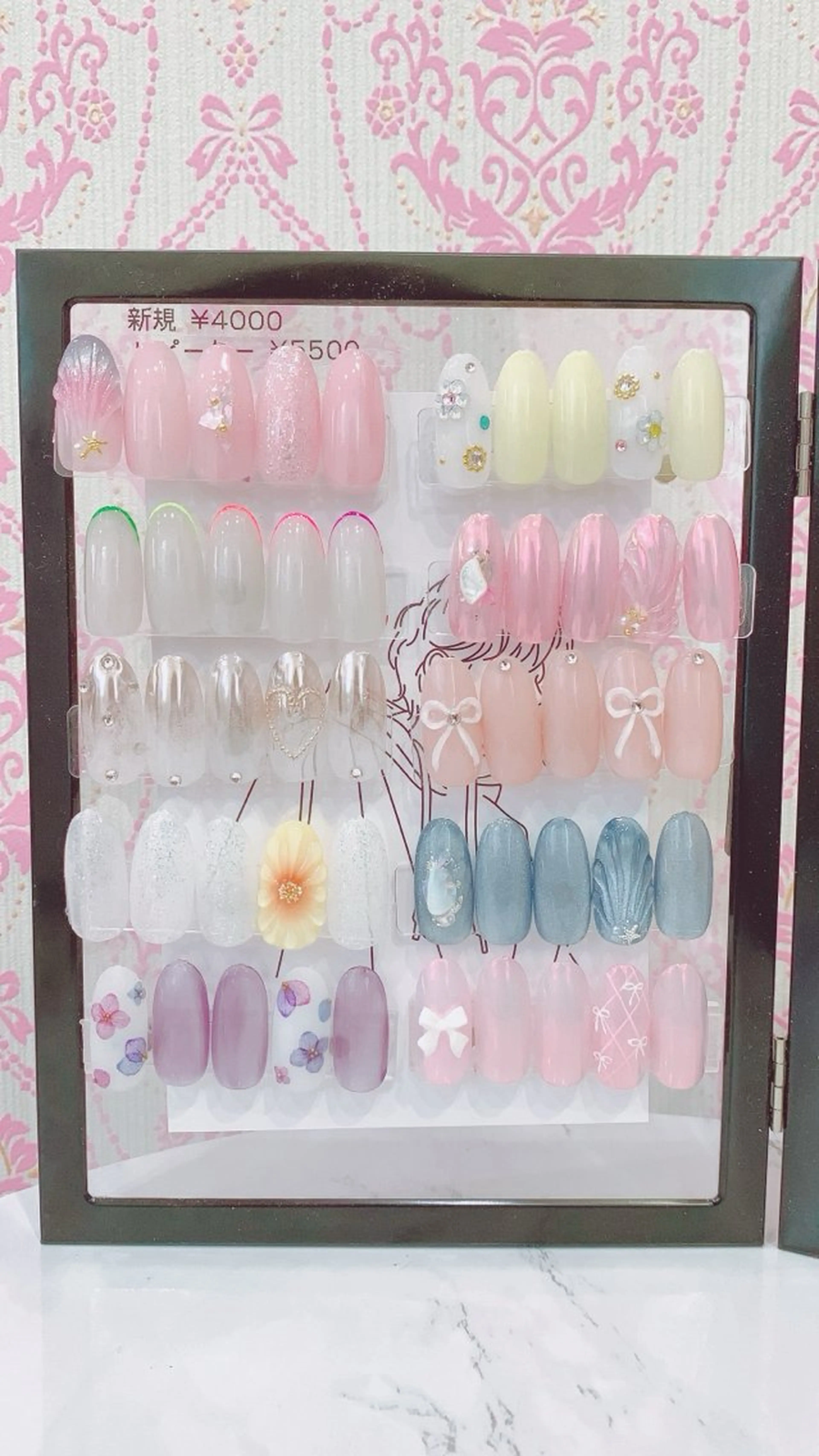 ネイル ハンドネイル bebe nailのネイルデザイン