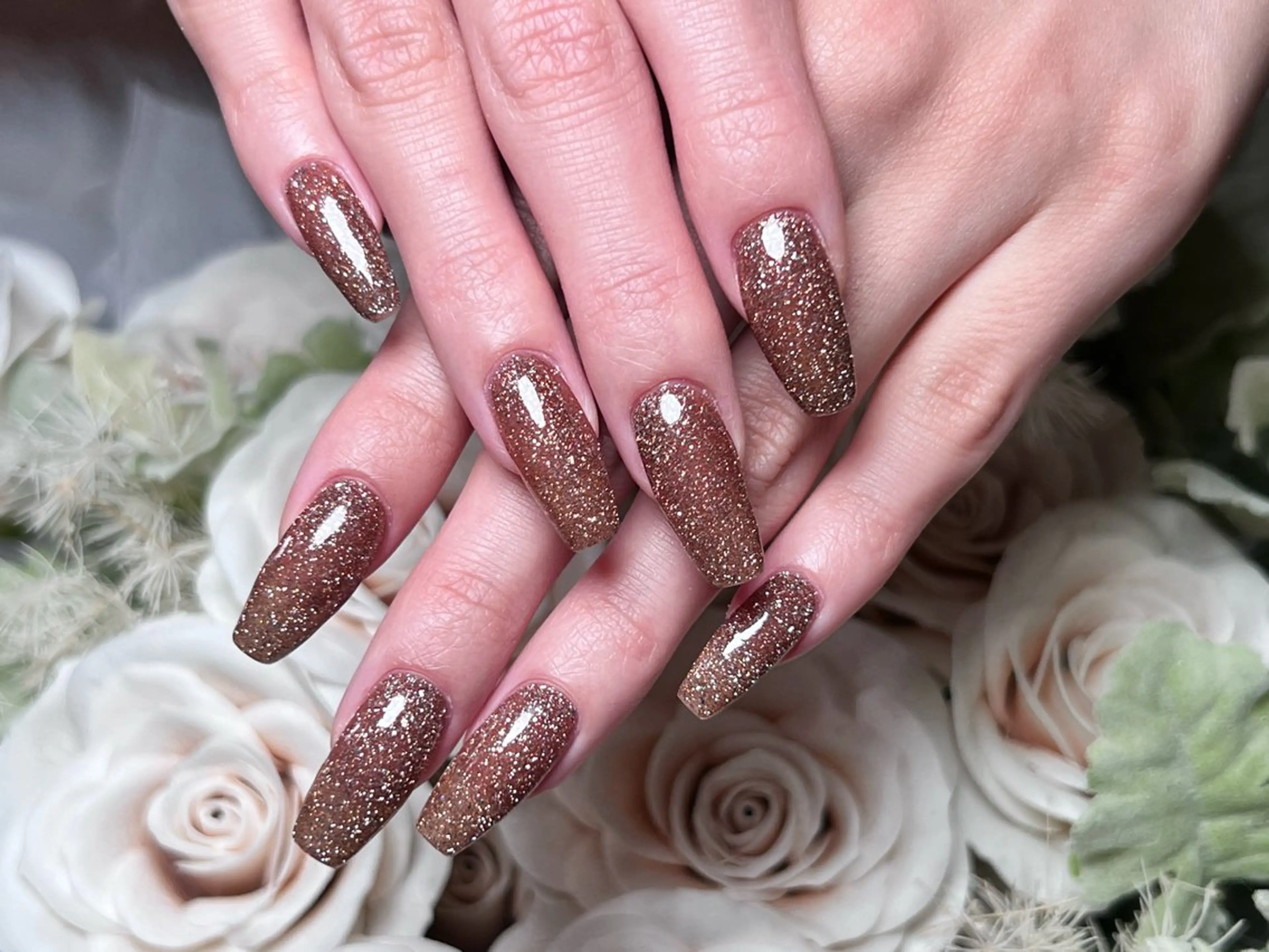 ネイル 成人式 ロングネイル マグネットネイル 持ち込み ワンカラーネイル ハンドネイル Painty nailのネイルデザイン