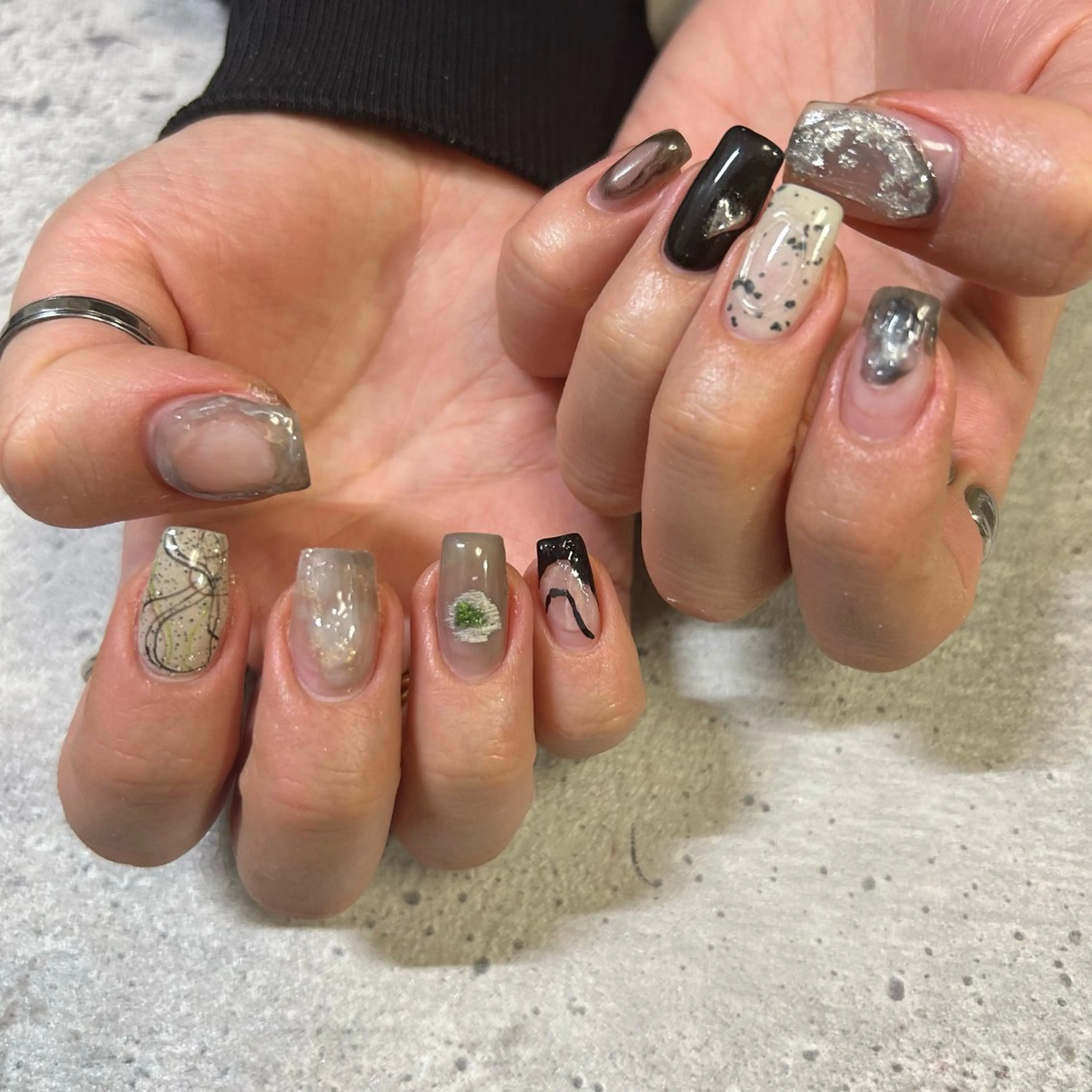 ネイル ハンドネイル ハンドケア 今福鶴見ネイル 8(ｴｲﾄ)のネイルデザイン