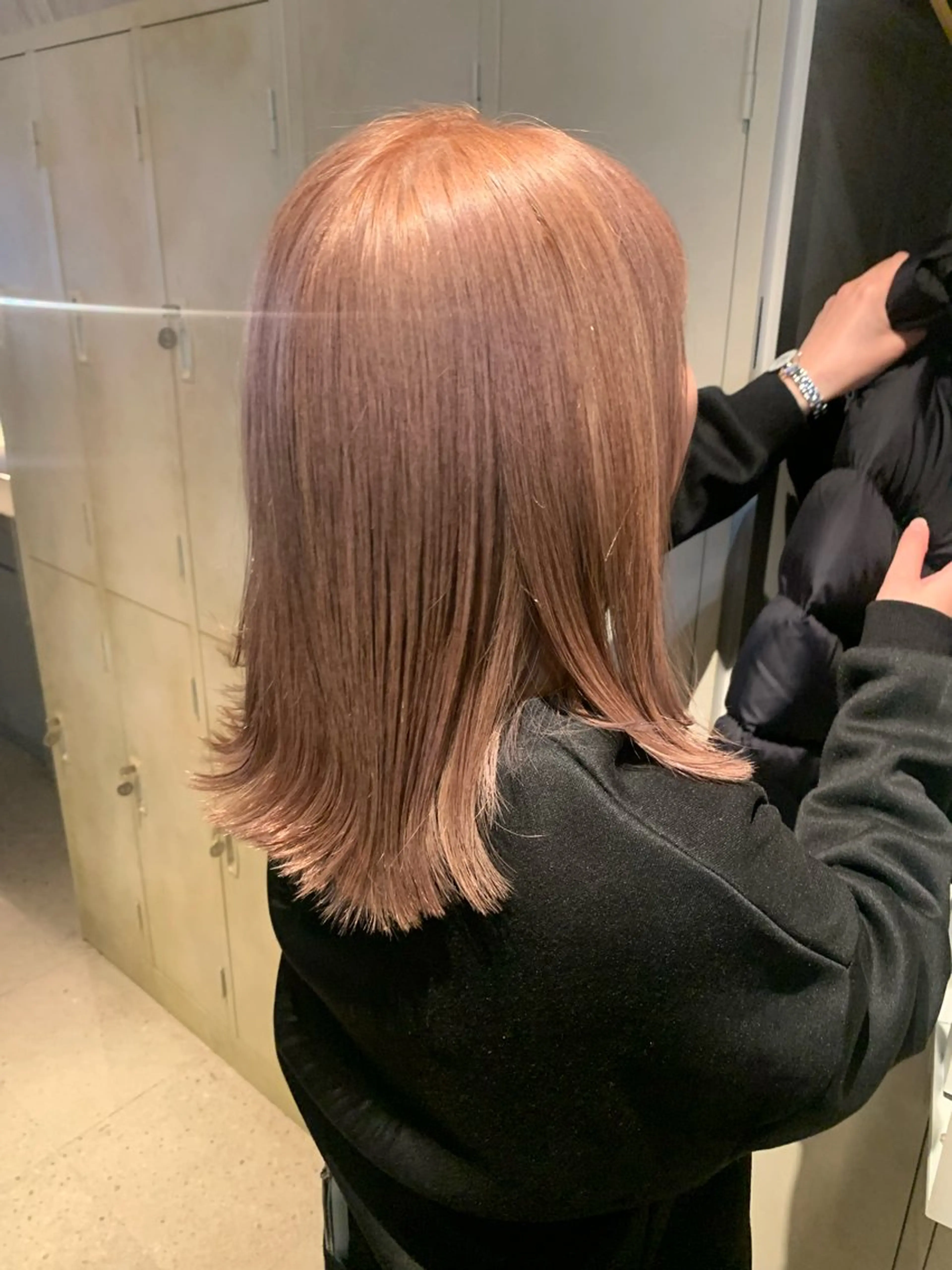 平日【🍋ケアブリーチ付き】ダブルカラー（ブリーチ1回＋フルカラー）の写真