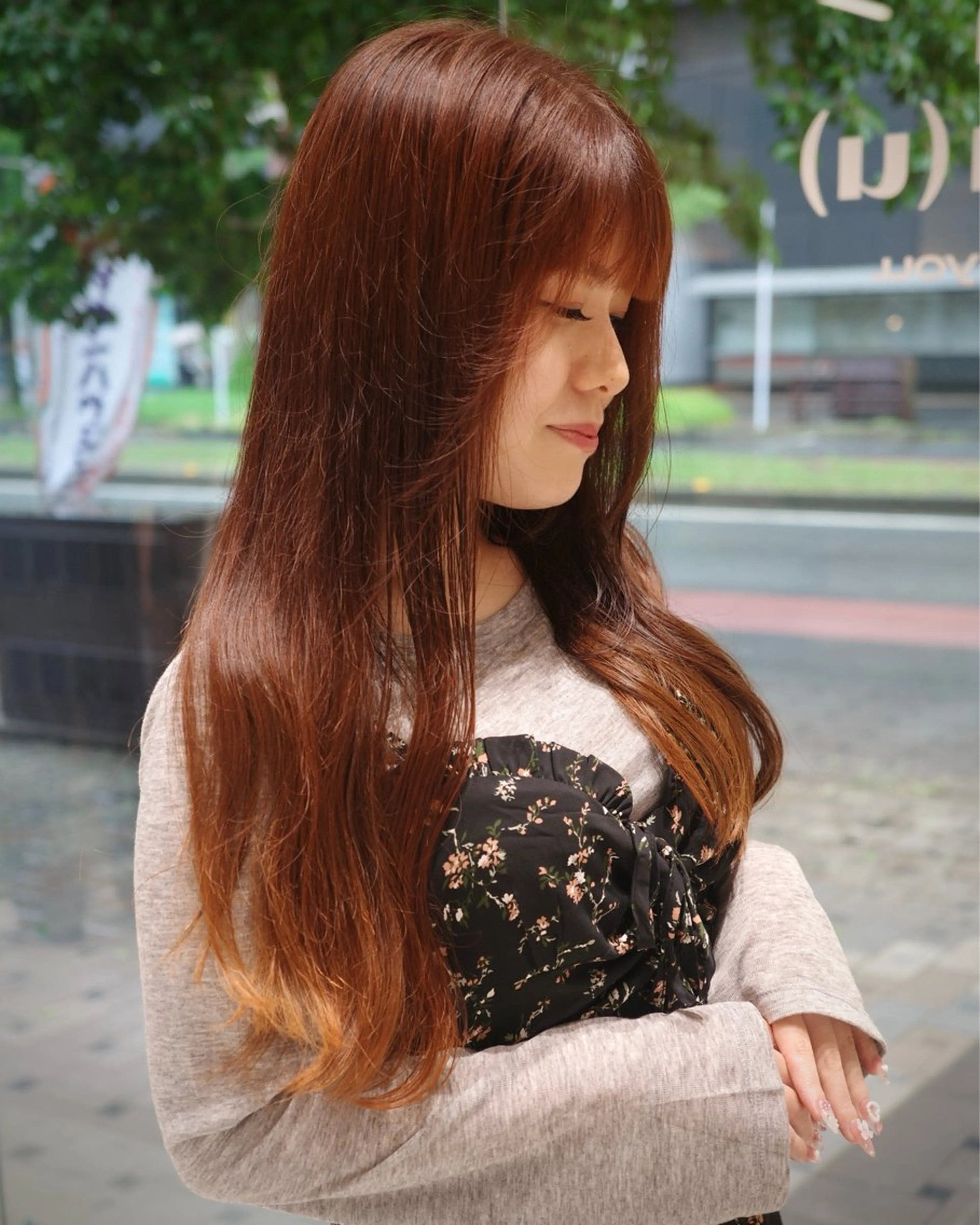ロング カラー ブリーチ ハイトーンカラー ブリーチなしカラー オレンジ カット ヘアカラー トリートメント (h)wim kikoのヘアスタイル