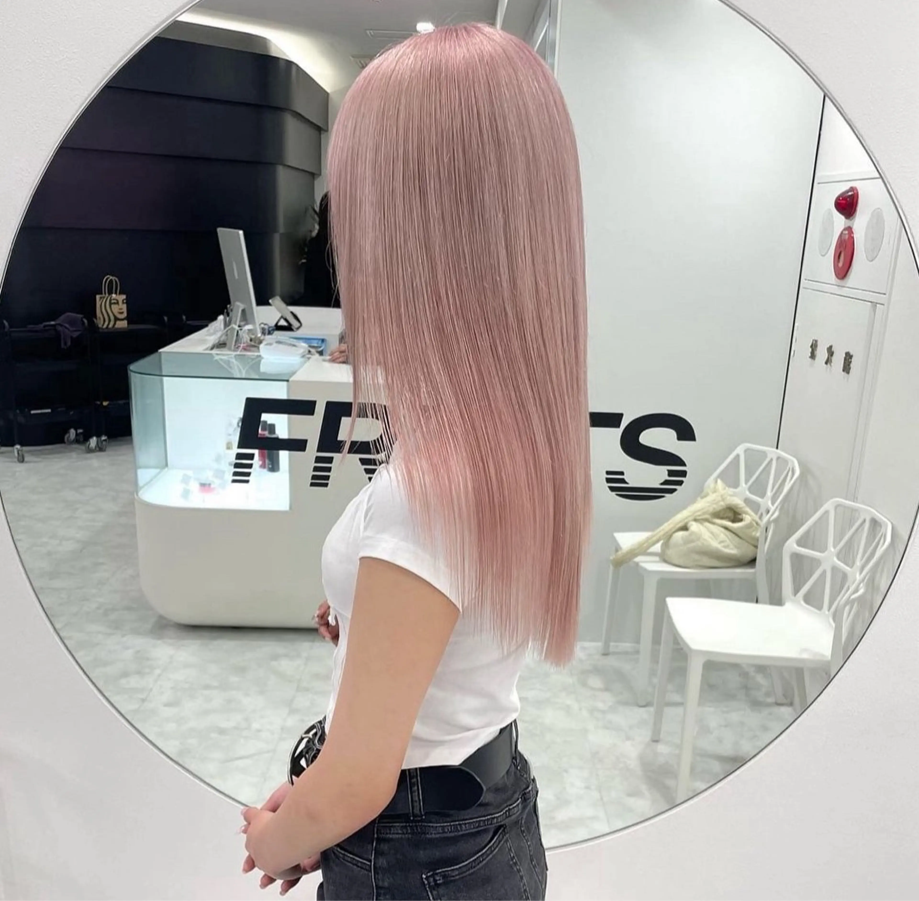 ロング ヘアカラー ヘッドスパ ヘアセット 韓国ガーリー🤍ハイ トーン🤍Ayanaのヘアスタイル