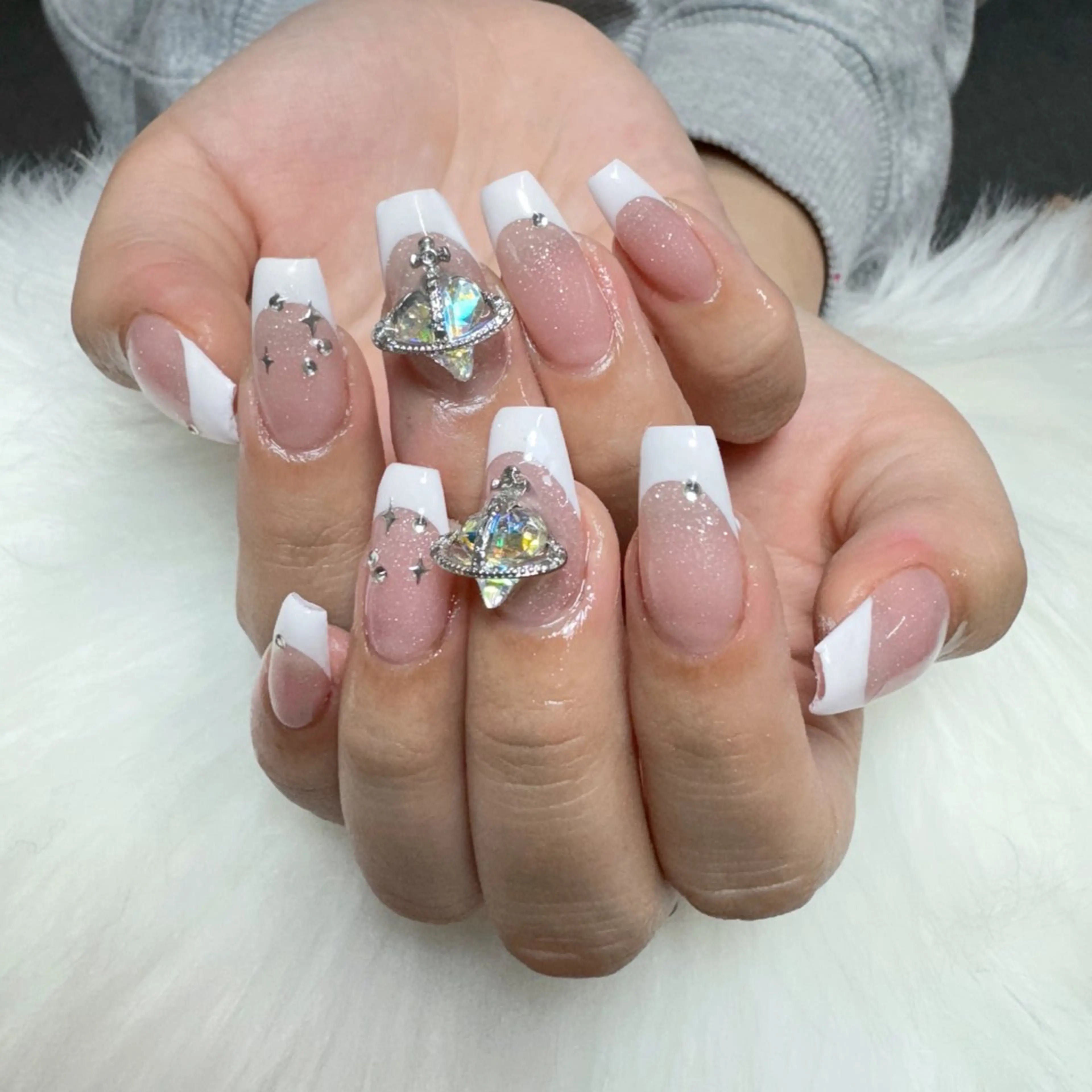 ネイル ハンドネイル 🎀nana🫧 ワンホンネイル🎀のネイルデザイン