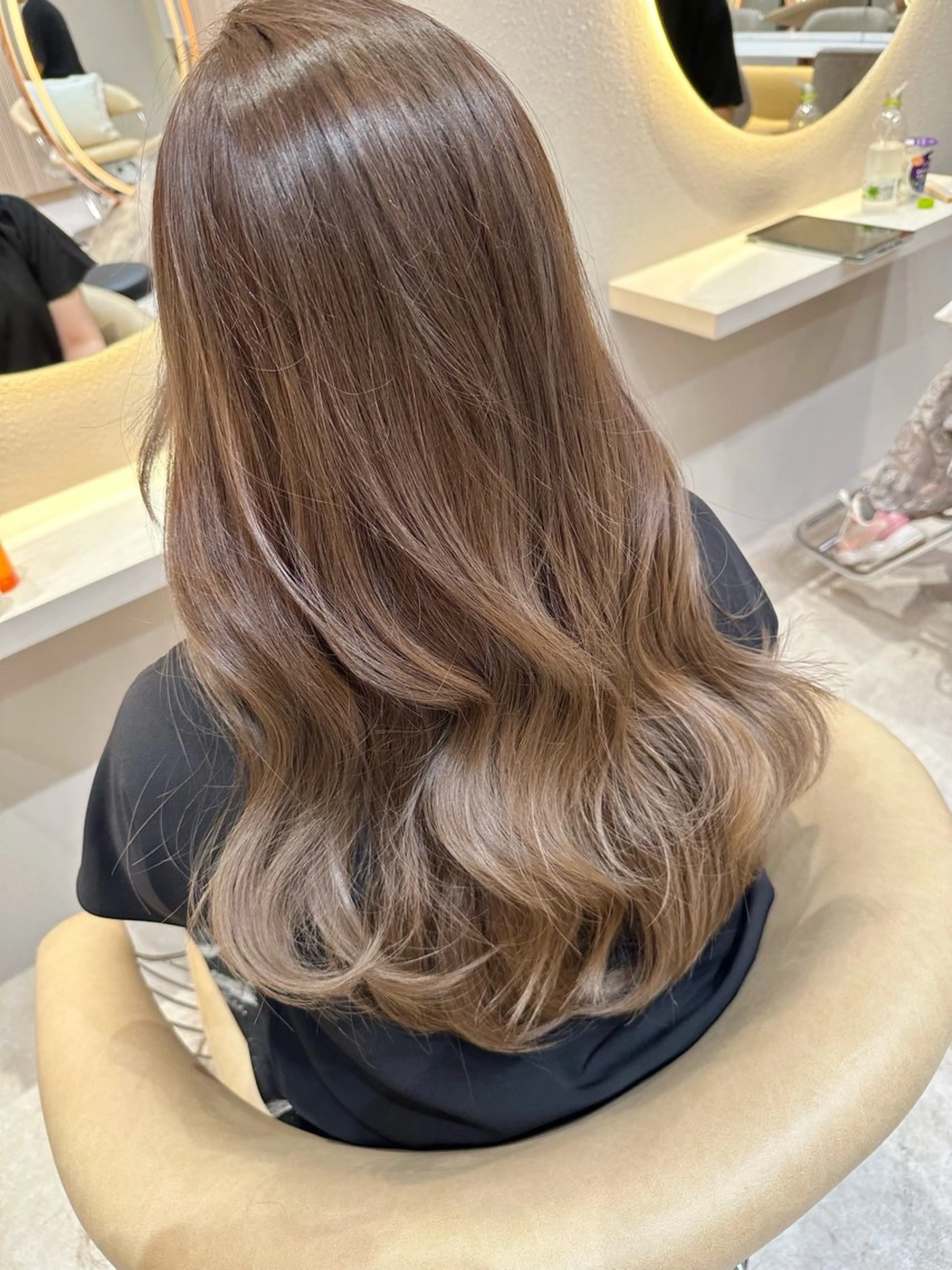 ロング カラー 透明感カラー🤎 中川智帆のヘアスタイル