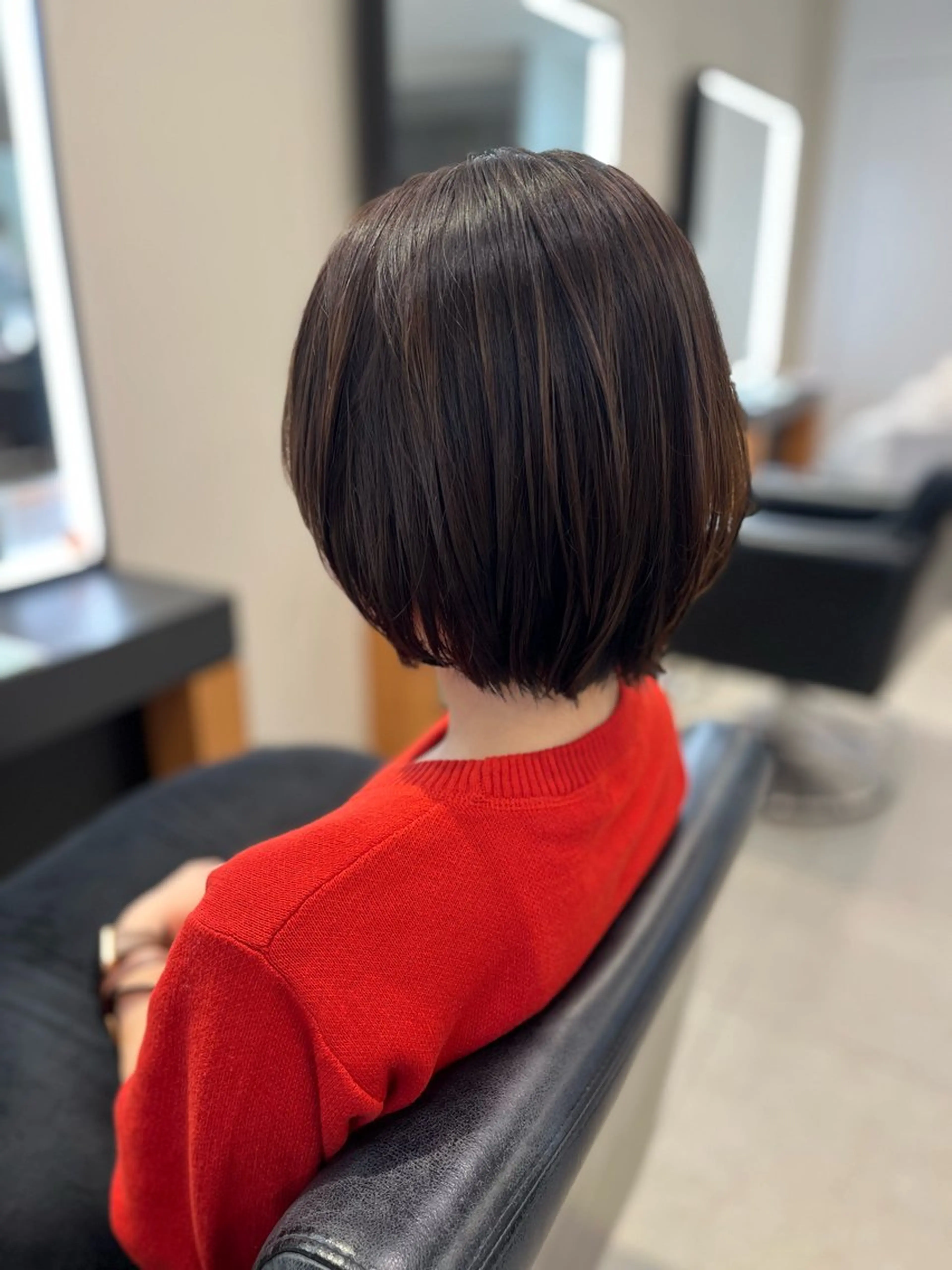 ショート ボブレイヤー ボブ レイヤーカット カット AYU (ému) 伏見/髪質改善のヘアスタイル