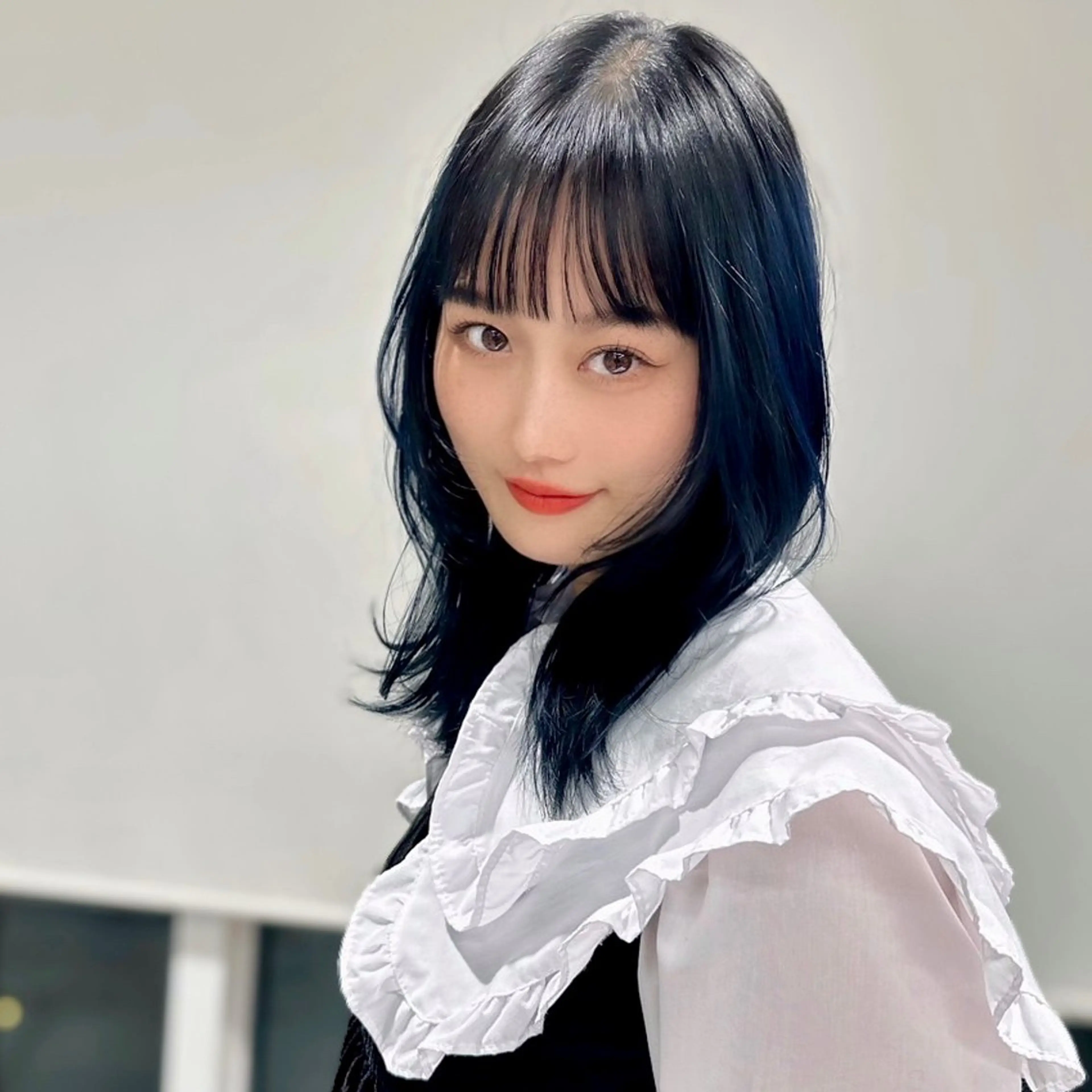 セミロング カラー ブリーチなし/レイヤ ー特化🌈Tommyのヘアスタイル